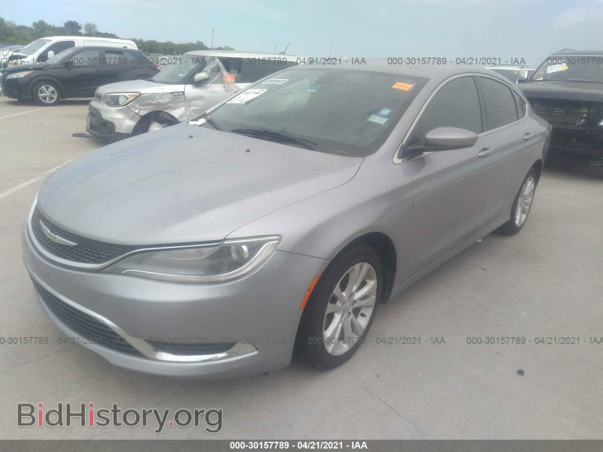 2015 CHRYSLER 200 - VIN: 1C3CCCAB0FN590917 - Фото 2