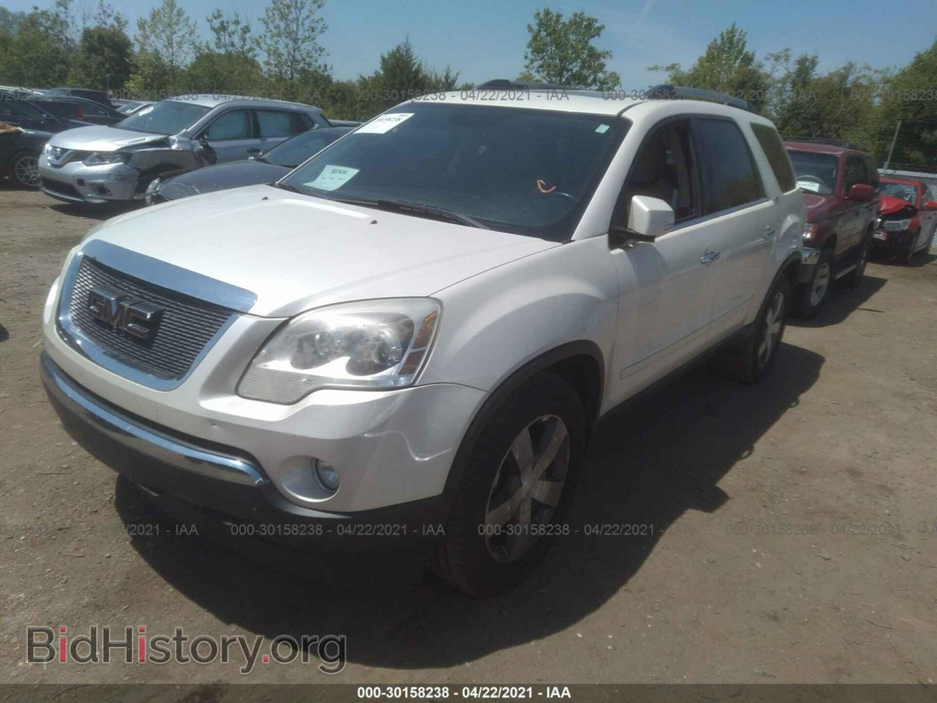 2011 GMC ACADIA - VIN: 1GKKRRED8BJ268407 - Photo 2