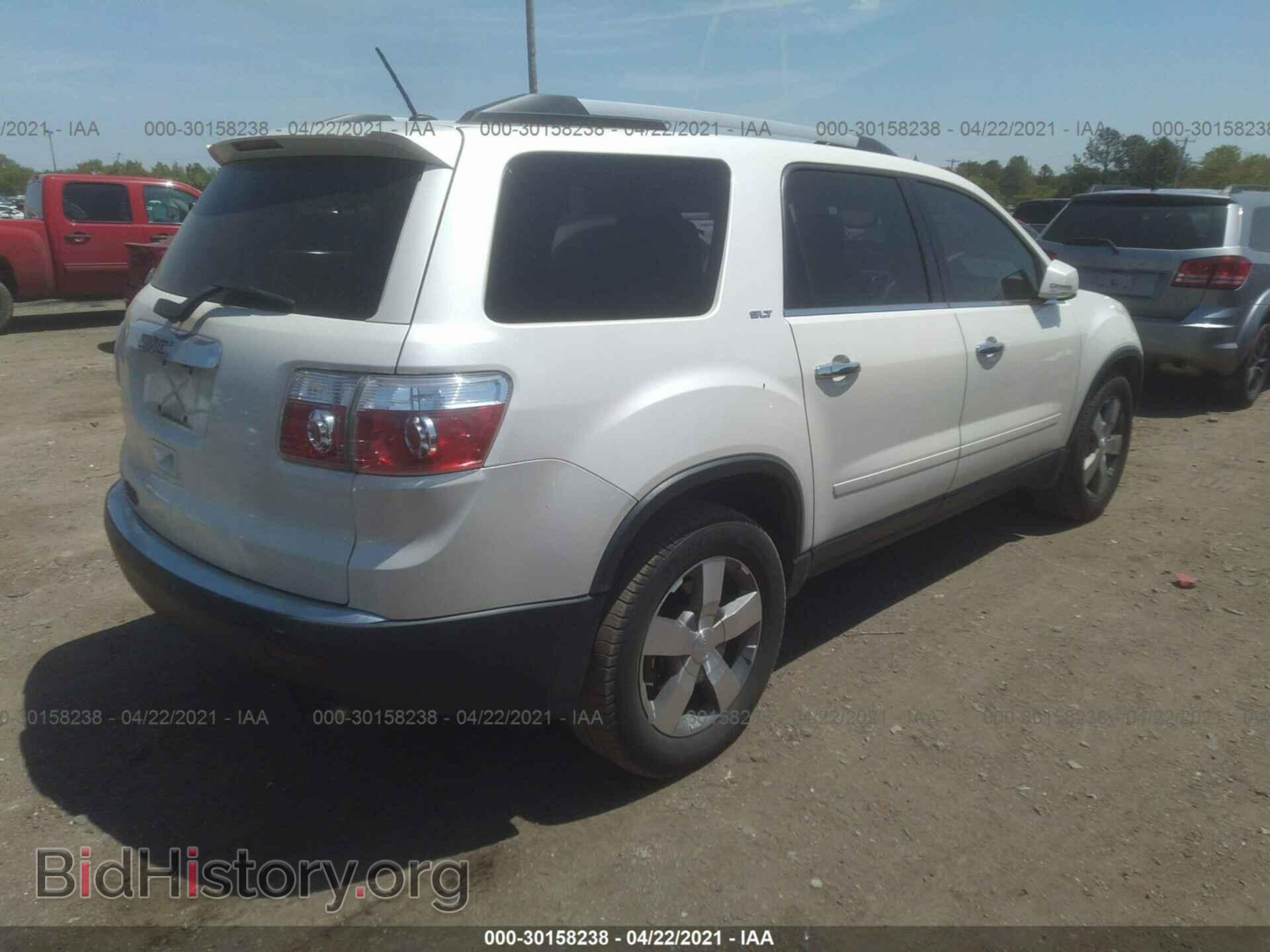 2011 GMC ACADIA - VIN: 1GKKRRED8BJ268407 - Photo 4