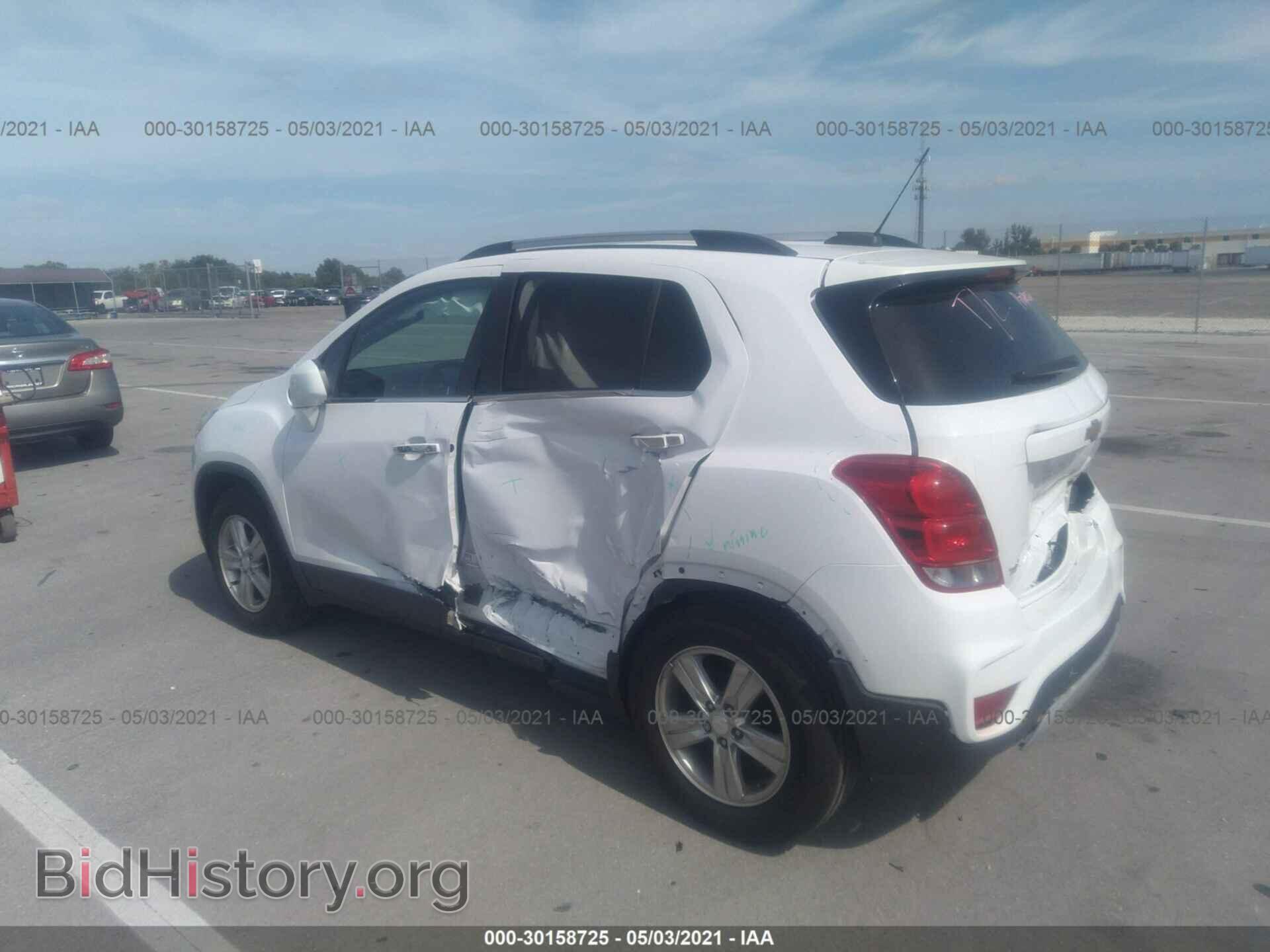 2019 CHEVROLET TRAX - VIN: 3GNCJLSB3KL148571 - Фото 3
