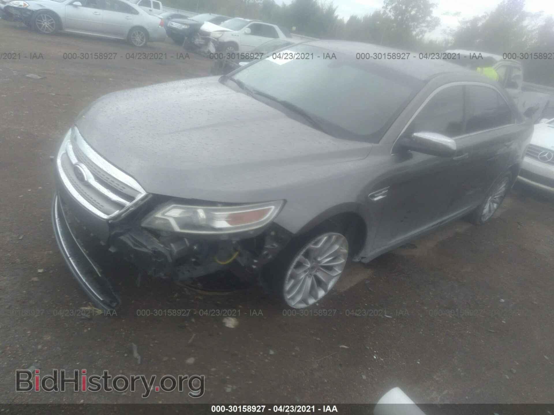 2011 FORD TAURUS - VIN: 1FAHP2FW0BG151314 - Фото 2