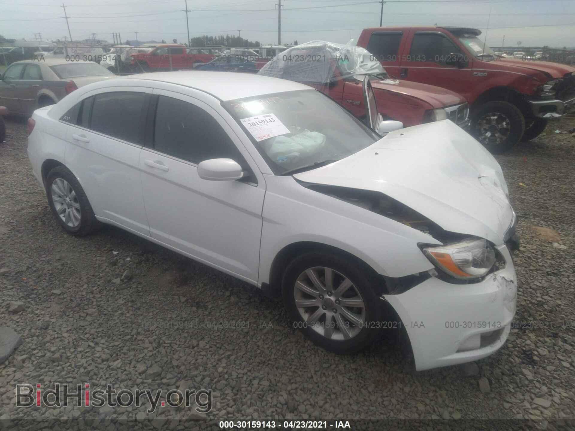 Фотография 1C3CCBBG6DN533803 - CHRYSLER 200 2013