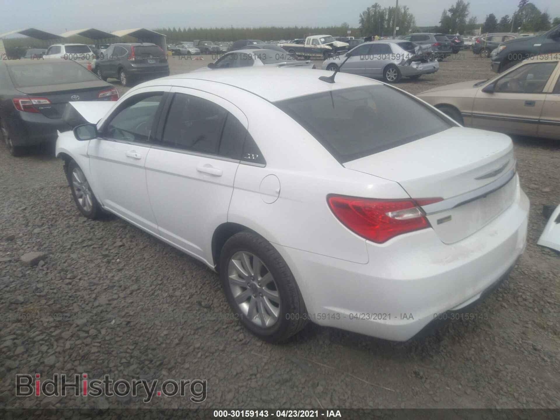 2013 CHRYSLER 200 - VIN: 1C3CCBBG6DN533803 - Фото 3