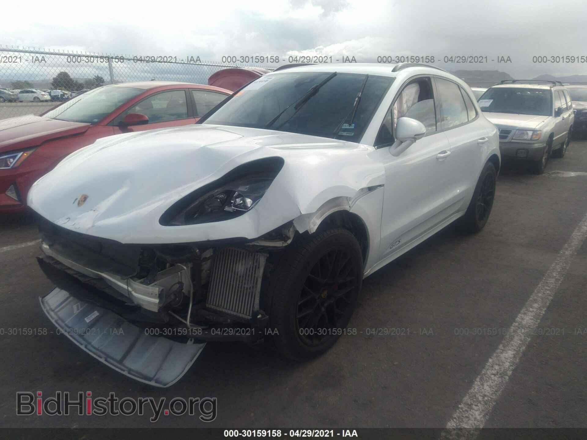 2017 PORSCHE MACAN - VIN: WP1AG2A53HLB54507 - Photo 2