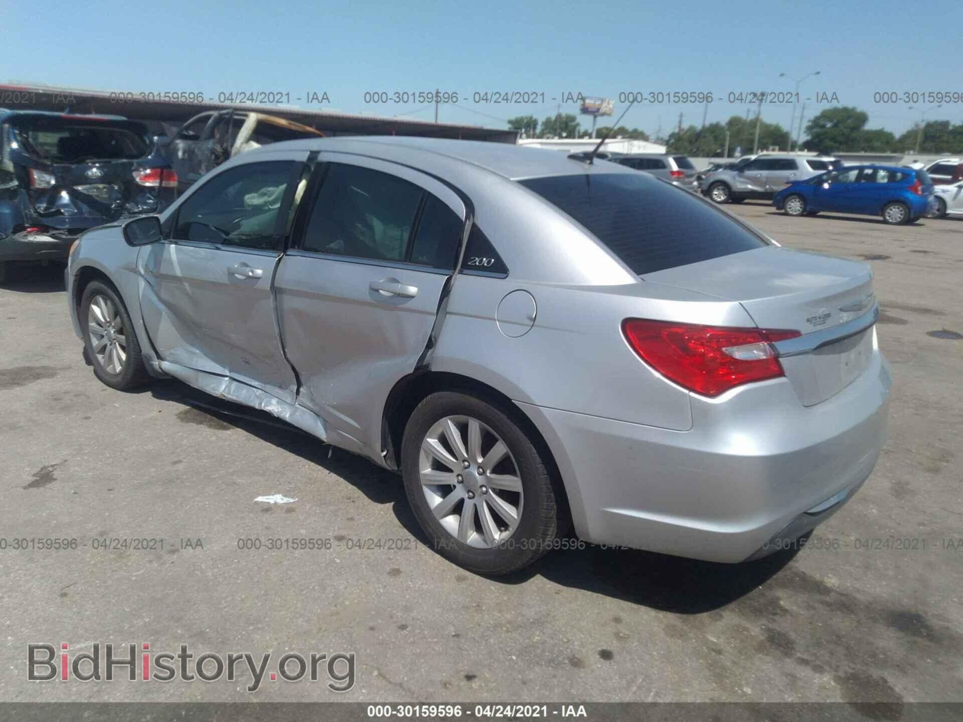 2011 CHRYSLER 200 - VIN: 1C3BC1FB4BN500624 - Photo 3