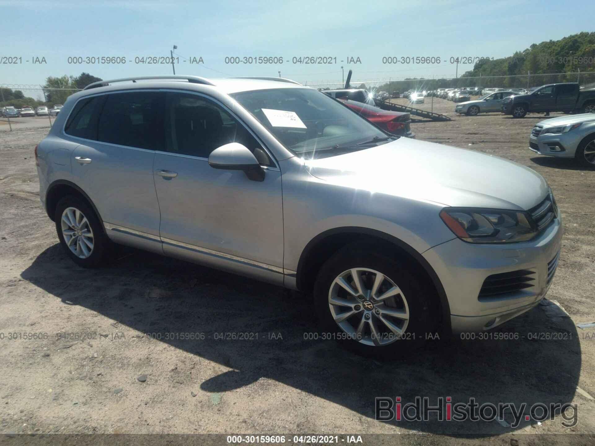 Photo WVGEF9BP1DD003261 - VOLKSWAGEN TOUAREG 2013