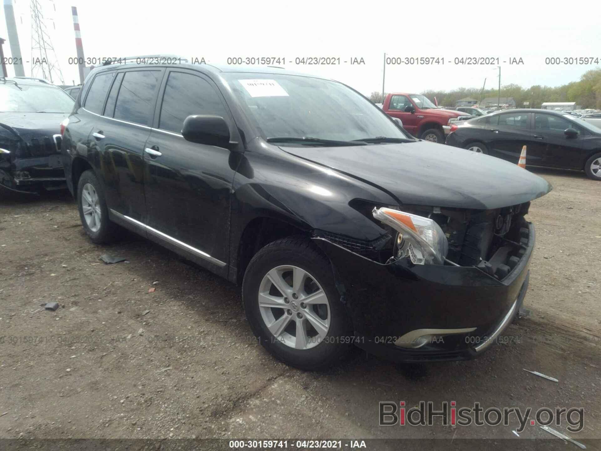 Фотография 5TDBK3EH5DS228520 - TOYOTA HIGHLANDER 2013