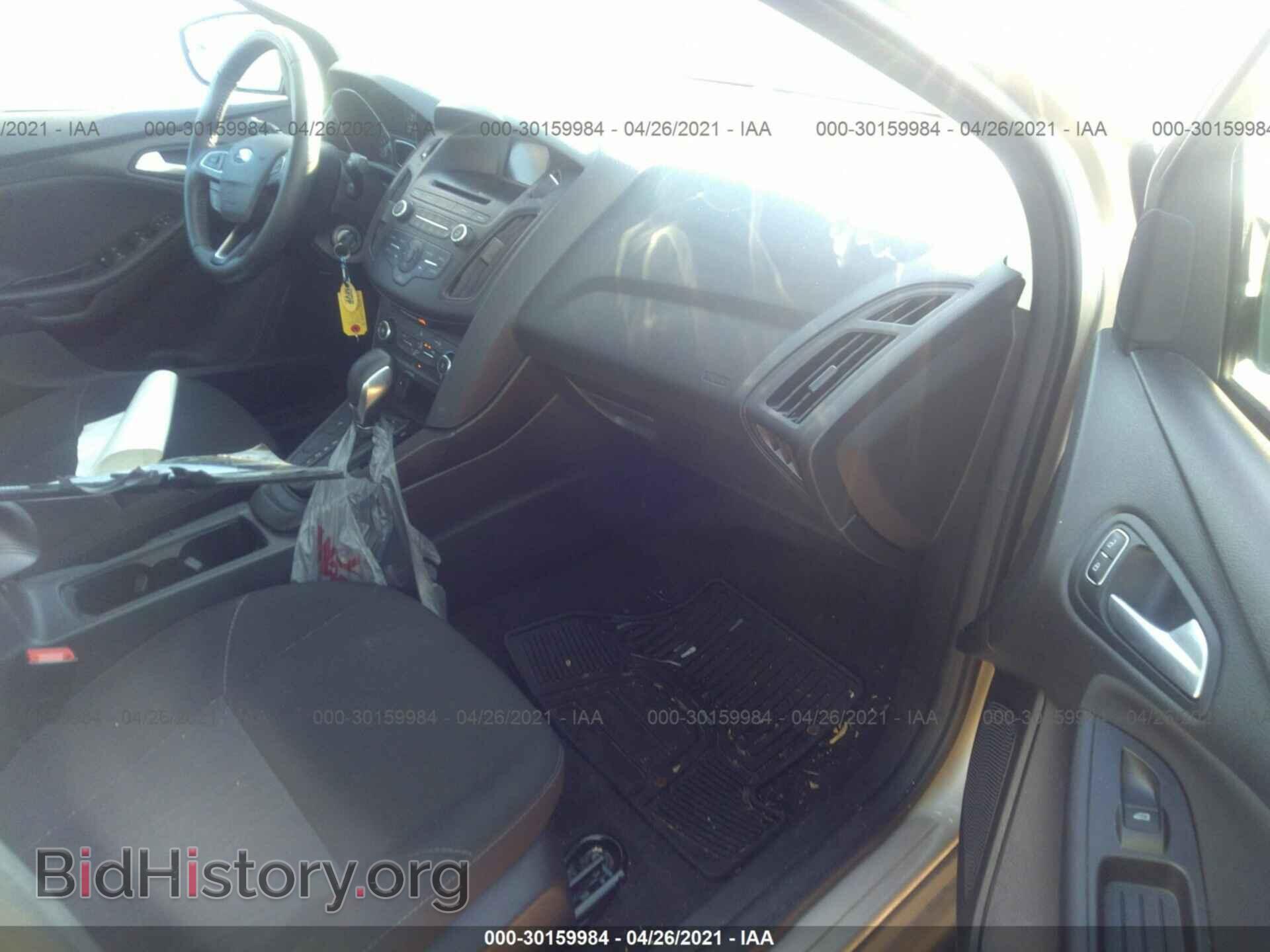 2017 FORD FOCUS - VIN: 1FADP3F22HL298364 - Photo 5