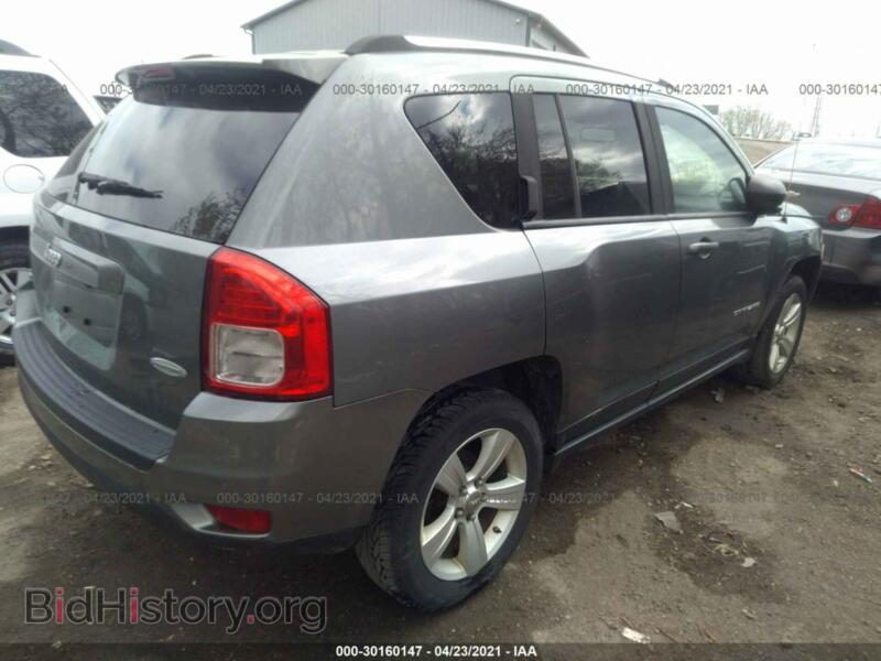 2012 Jeep COMPASS (VIN 1C4NJDEB6CD575334) — photo 4 of 11