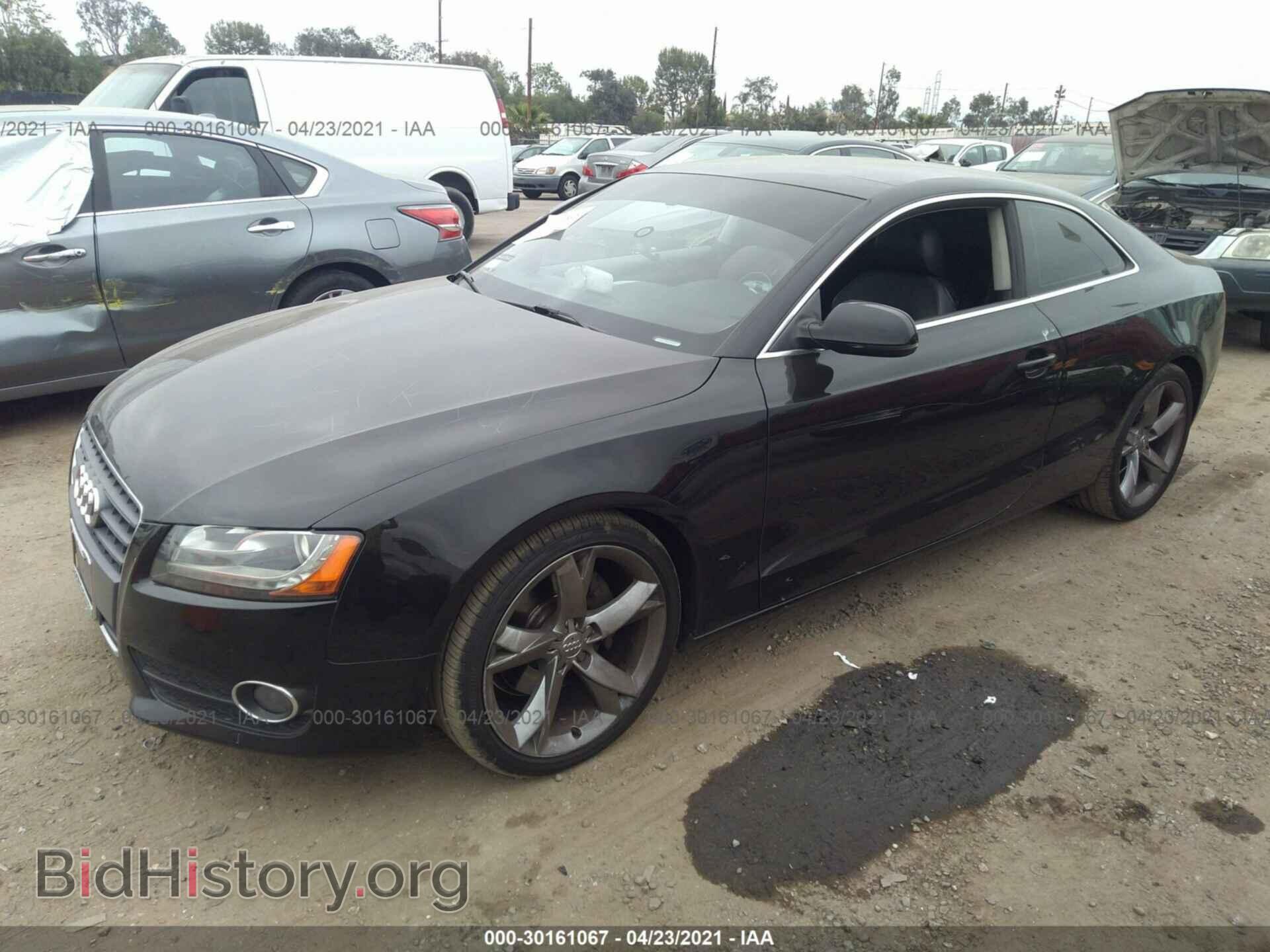 2010 AUDI A5 - VIN: WAULFAFR5AA040249 - Photo 2
