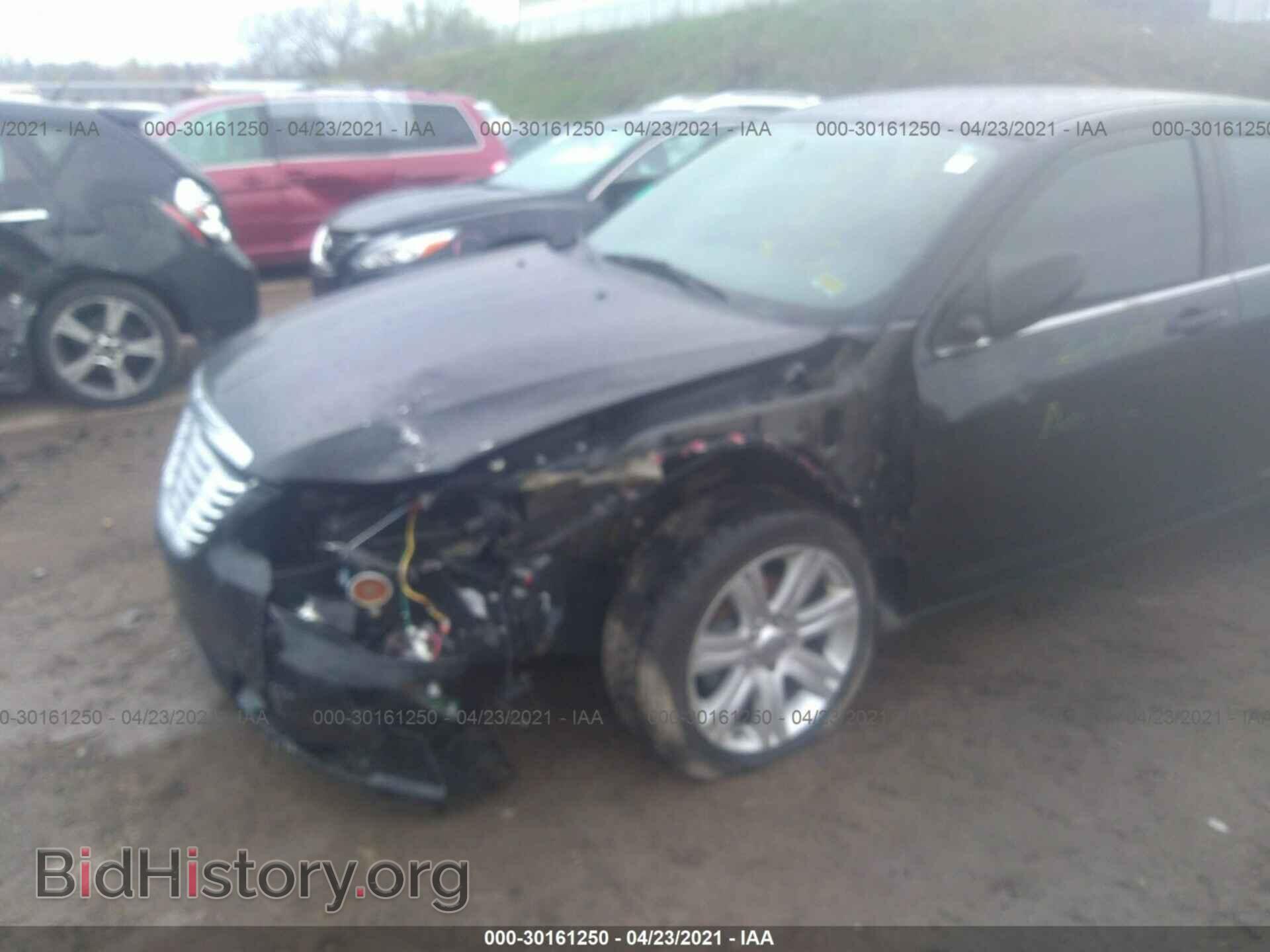 2011 CHRYSLER 200 - VIN: 1C3BC1FB2BN615805 - Photo 6