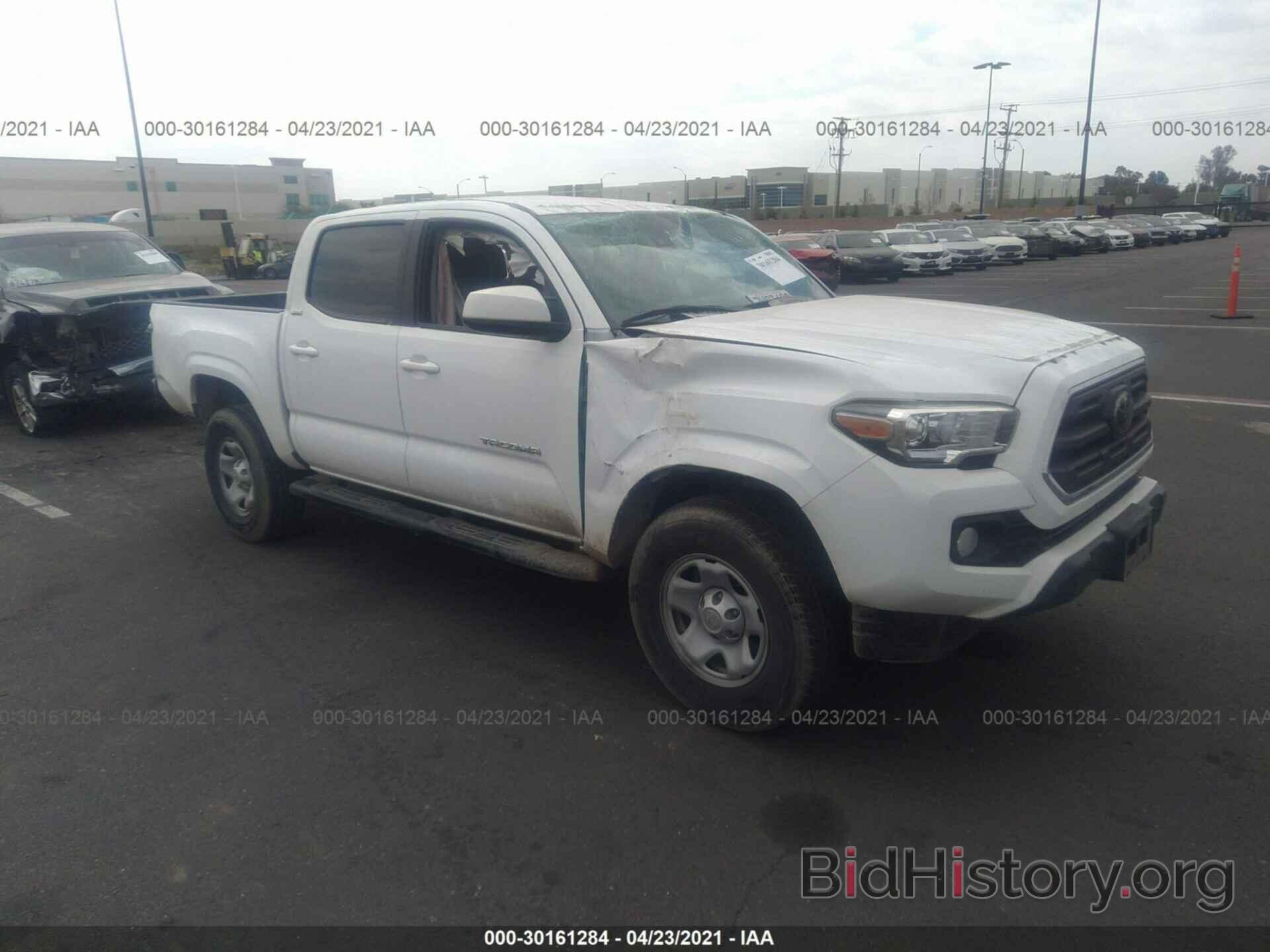 Photo 5TFAX5GN6JX121090 - TOYOTA TACOMA 2018