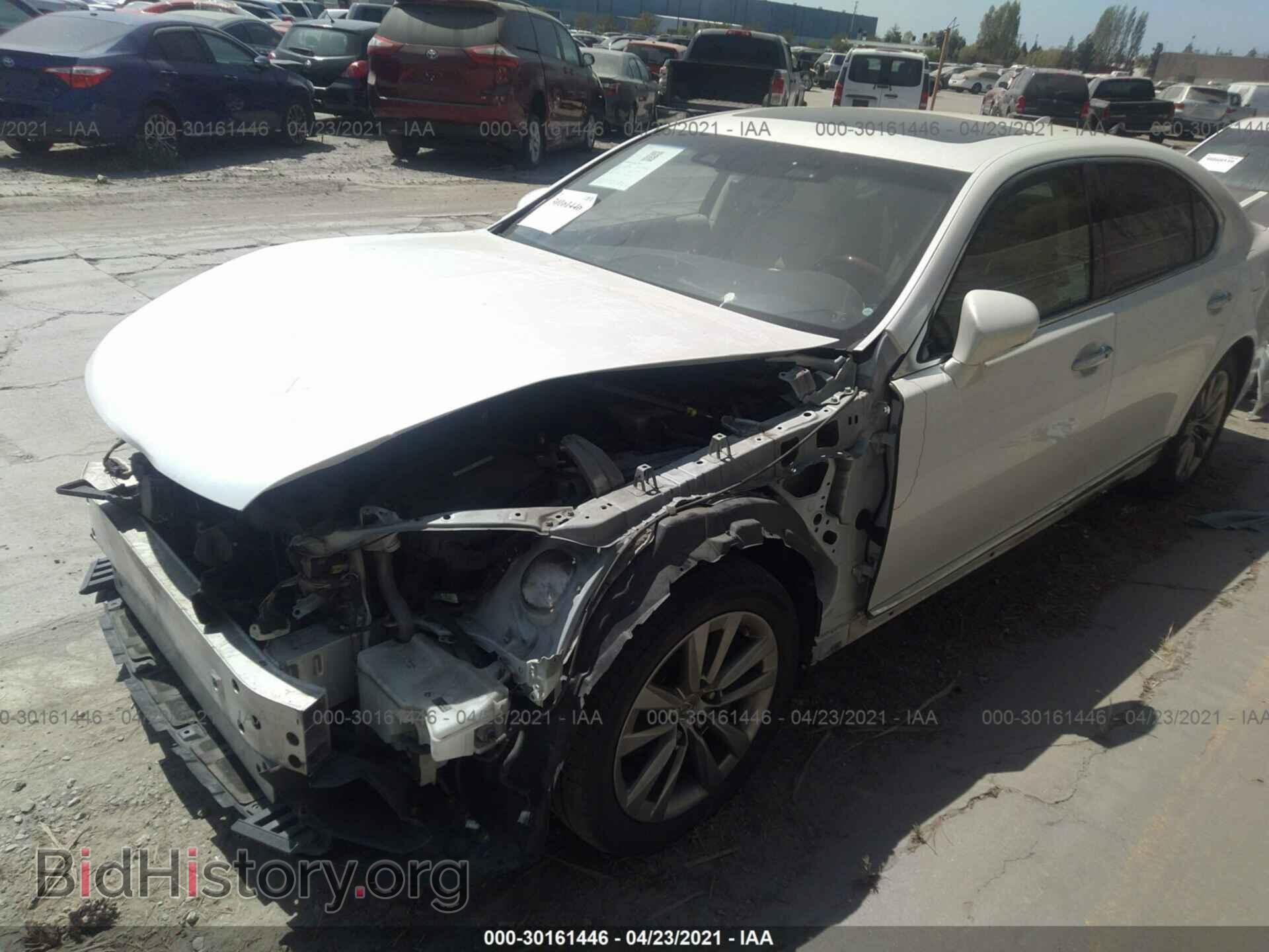 2016 LEXUS LS 460 - VIN: JTHGL1EF2G5055862 - Photo 2
