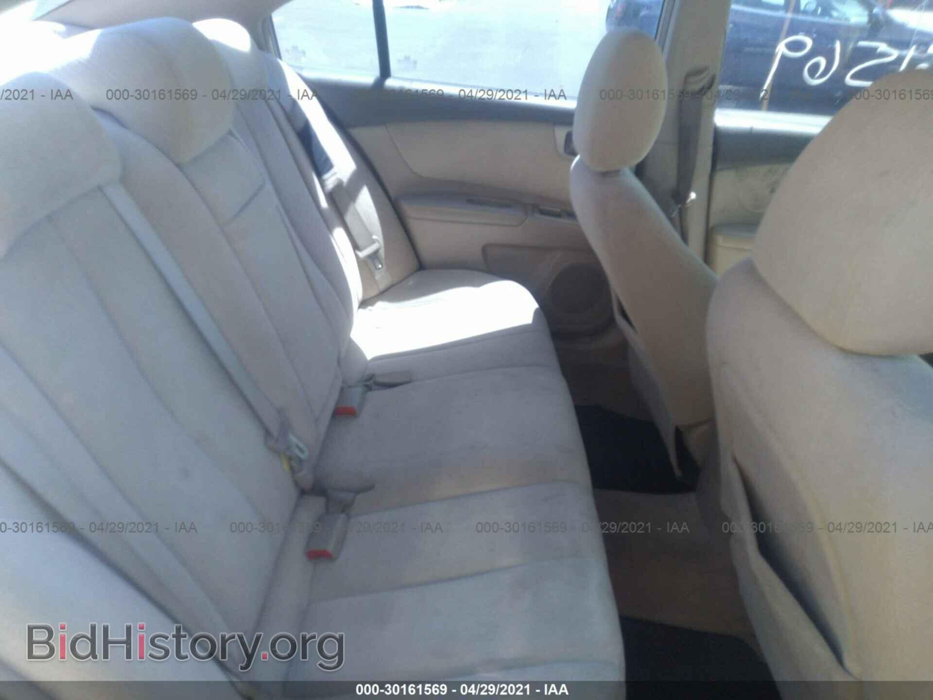 2006 KIA OPTIMA - VIN: KNAGE123465041592 - Фото 8