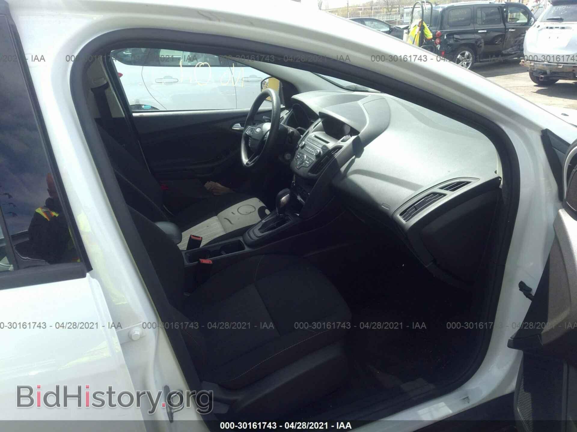2017 FORD FOCUS - VIN: 1FADP3F22HL347966 - Фото 5