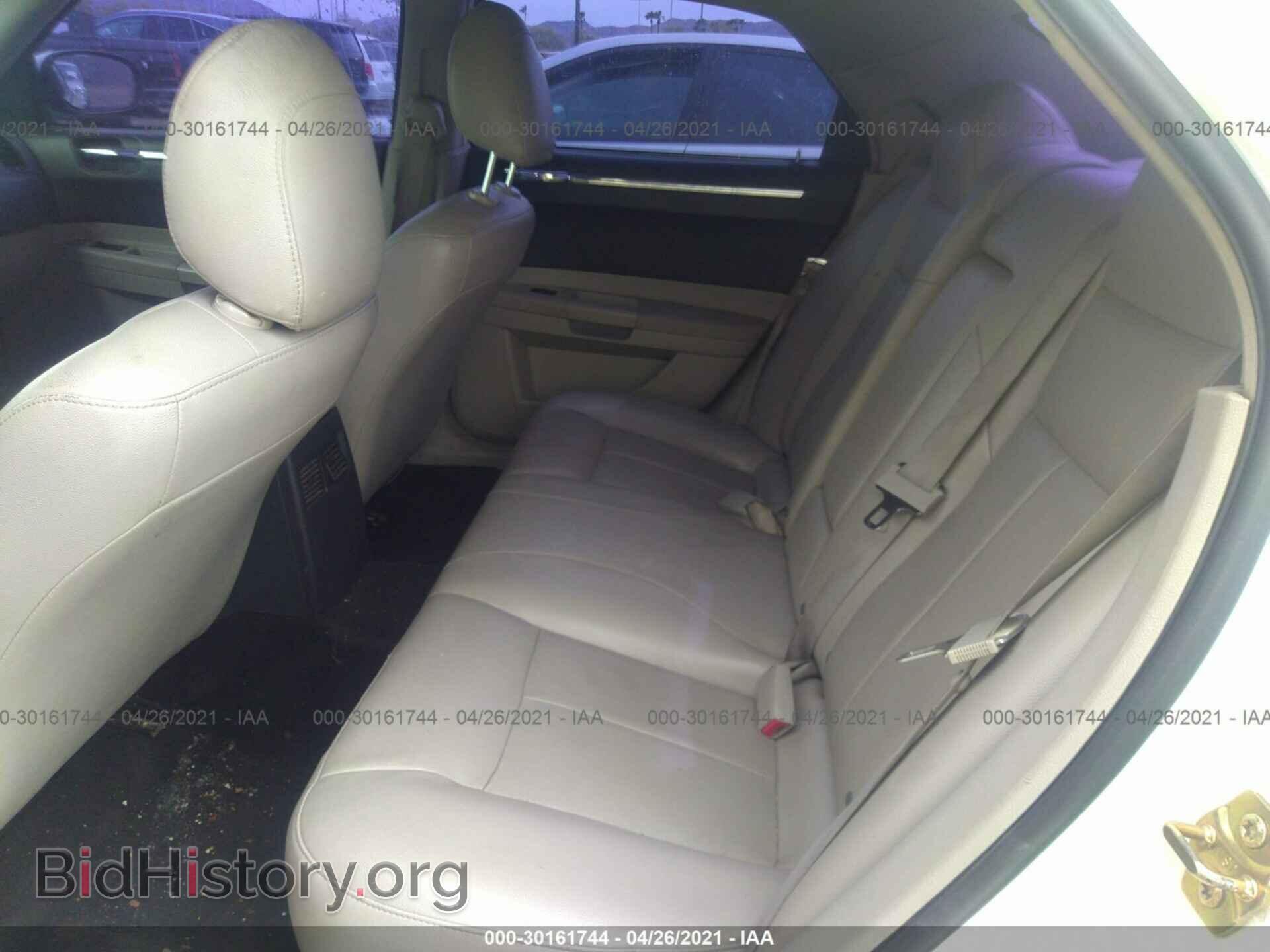 2006 CHRYSLER 300 - VIN: 2C3KA53G36H384666 - Фото 8