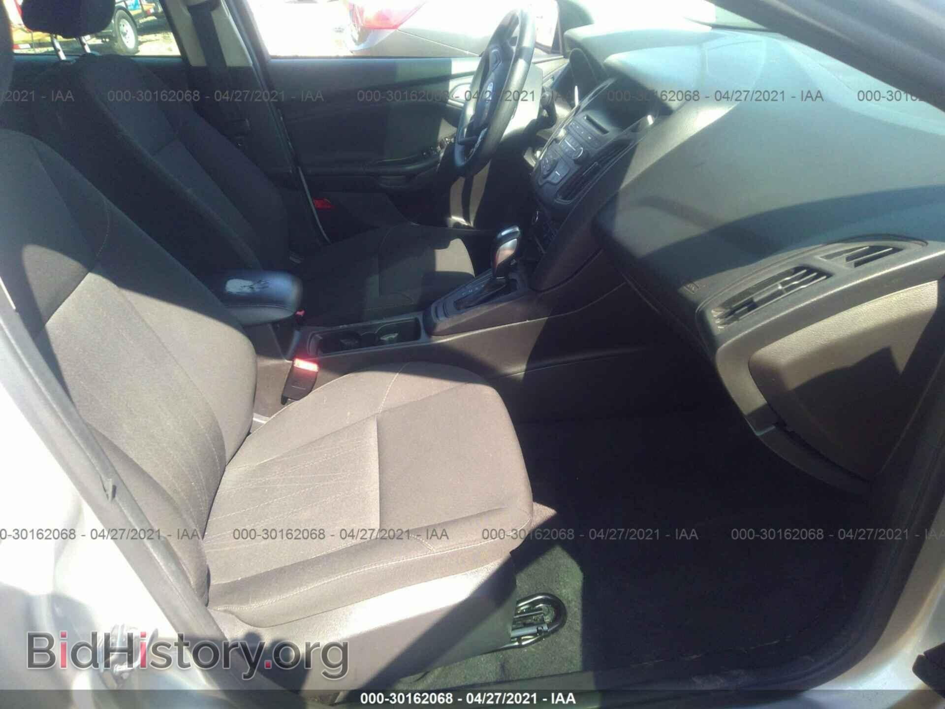 2016 FORD FOCUS - VIN: 1FADP3F21GL376051 - Photo 5