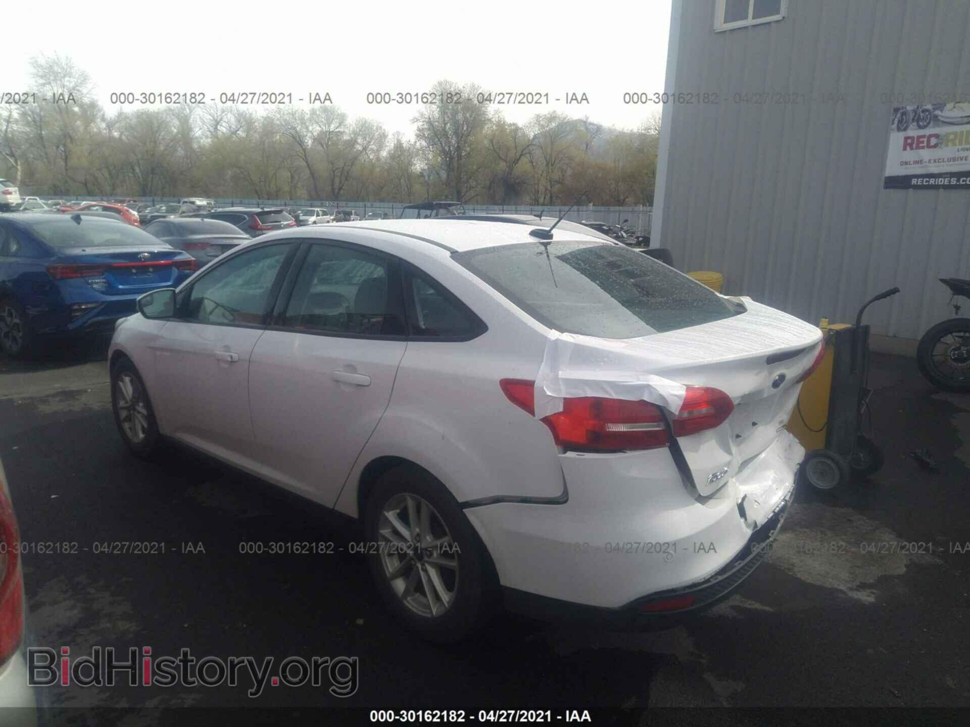 2015 FORD FOCUS - VIN: 1FADP3F2XFL276139 - Фото 3