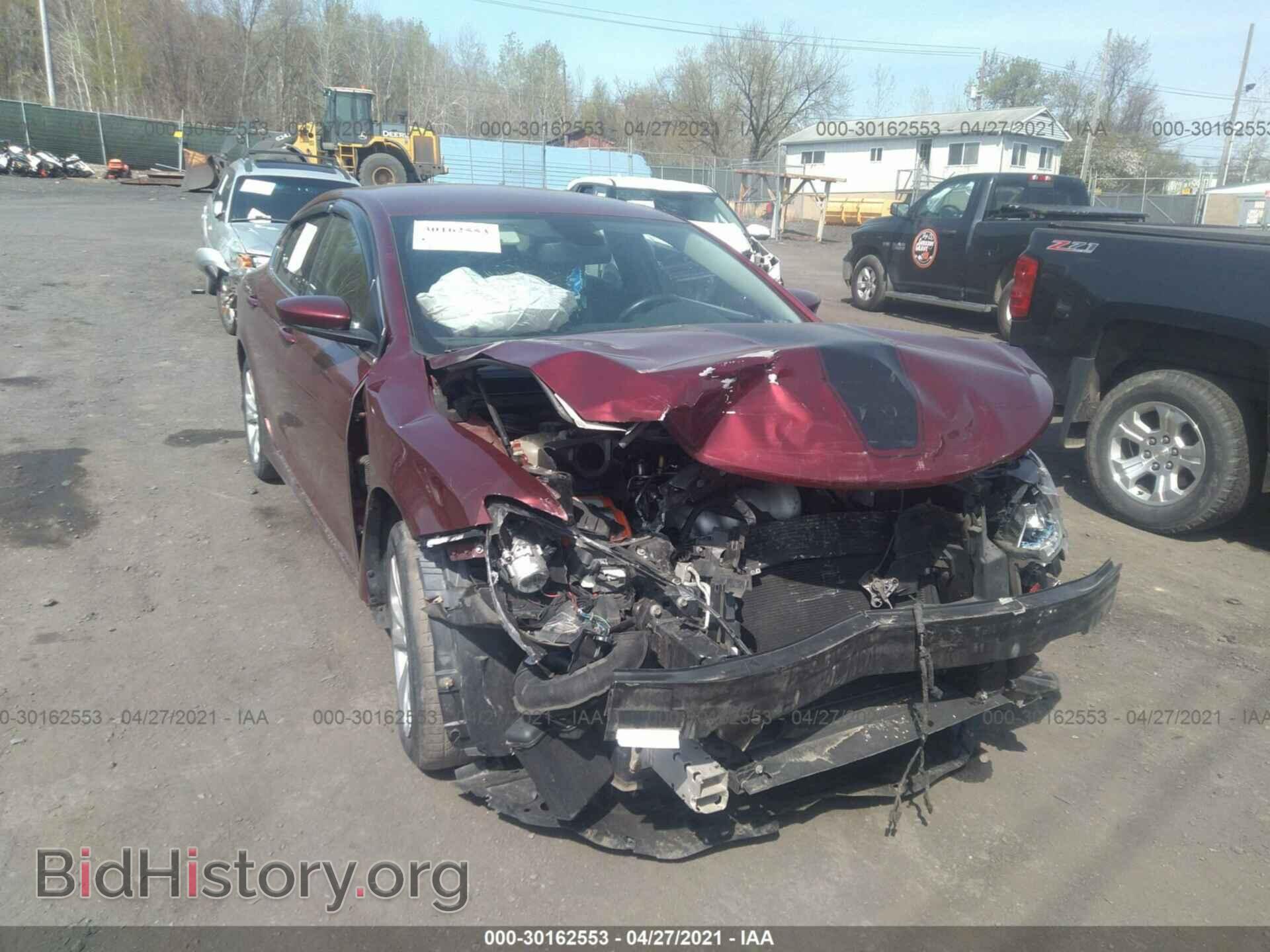 2015 CHRYSLER 200 - VIN: 1C3CCCAB7FN655357 - Photo 6