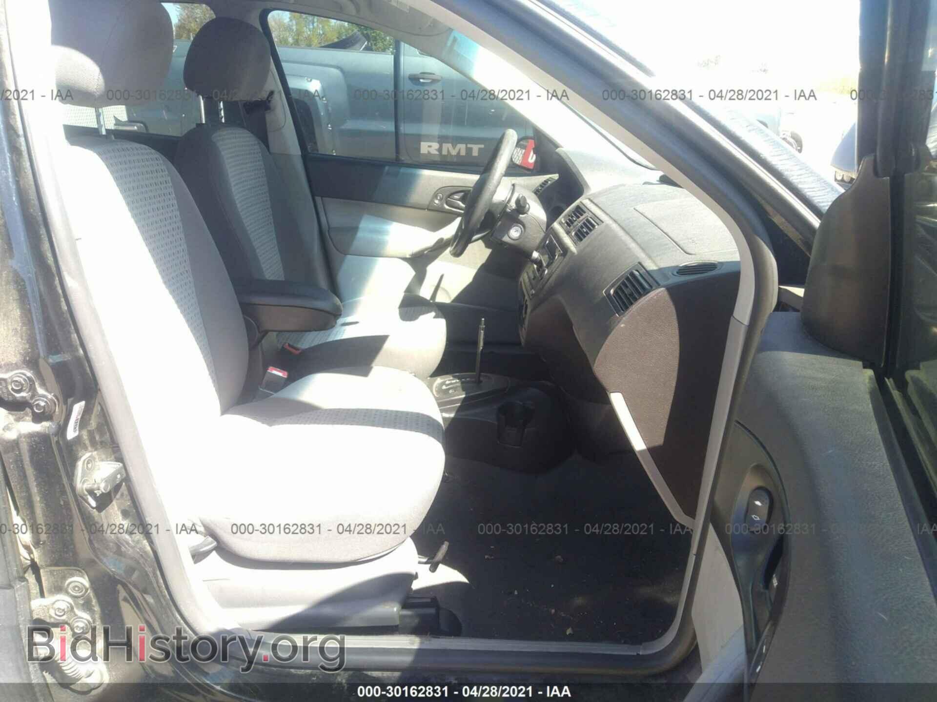 2006 FORD FOCUS - VIN: 1FAFP34N26W252101 - Фото 5