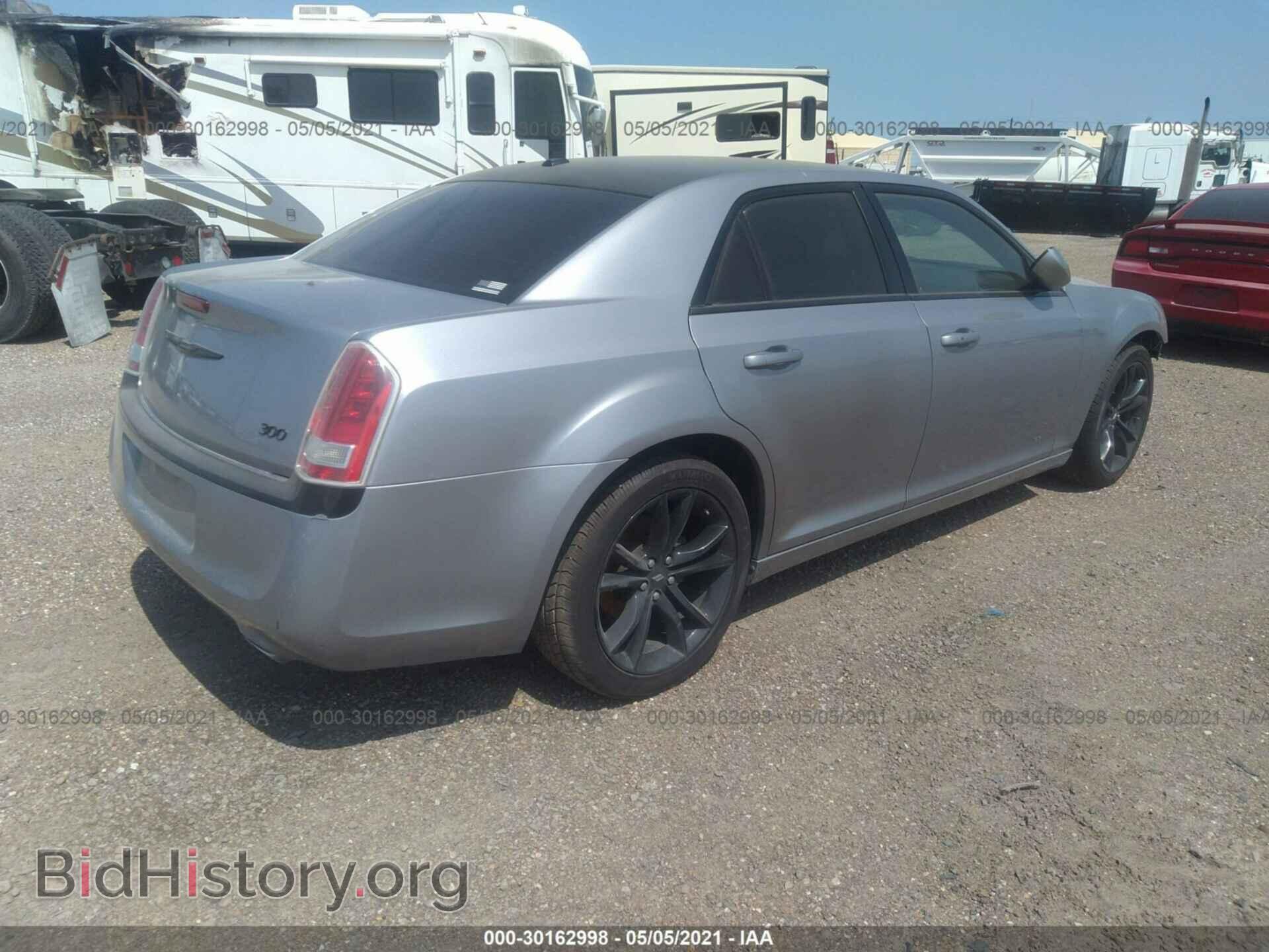 2014 CHRYSLER 300 - VIN: 2C3CCAAG5EH123421 - Photo 4