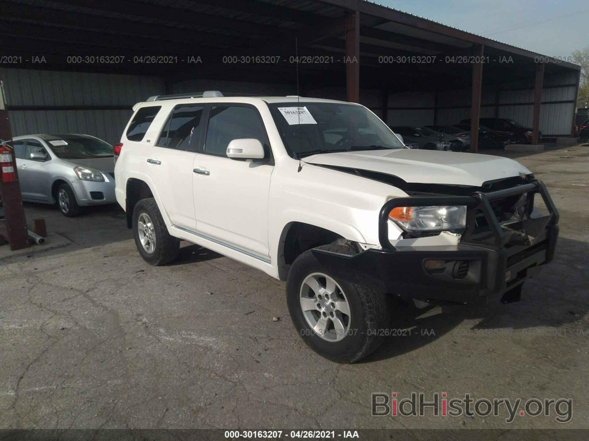 Photo JTEBU5JR1B5058238 - TOYOTA 4RUNNER 2011