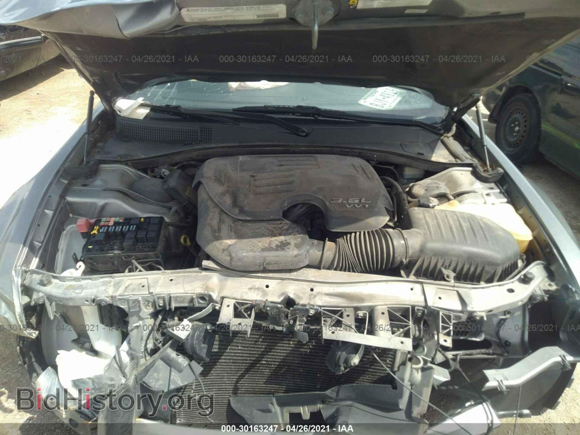 2011 CHRYSLER 300 - VIN: 2C3CA5CG0BH580062 - Фото 10