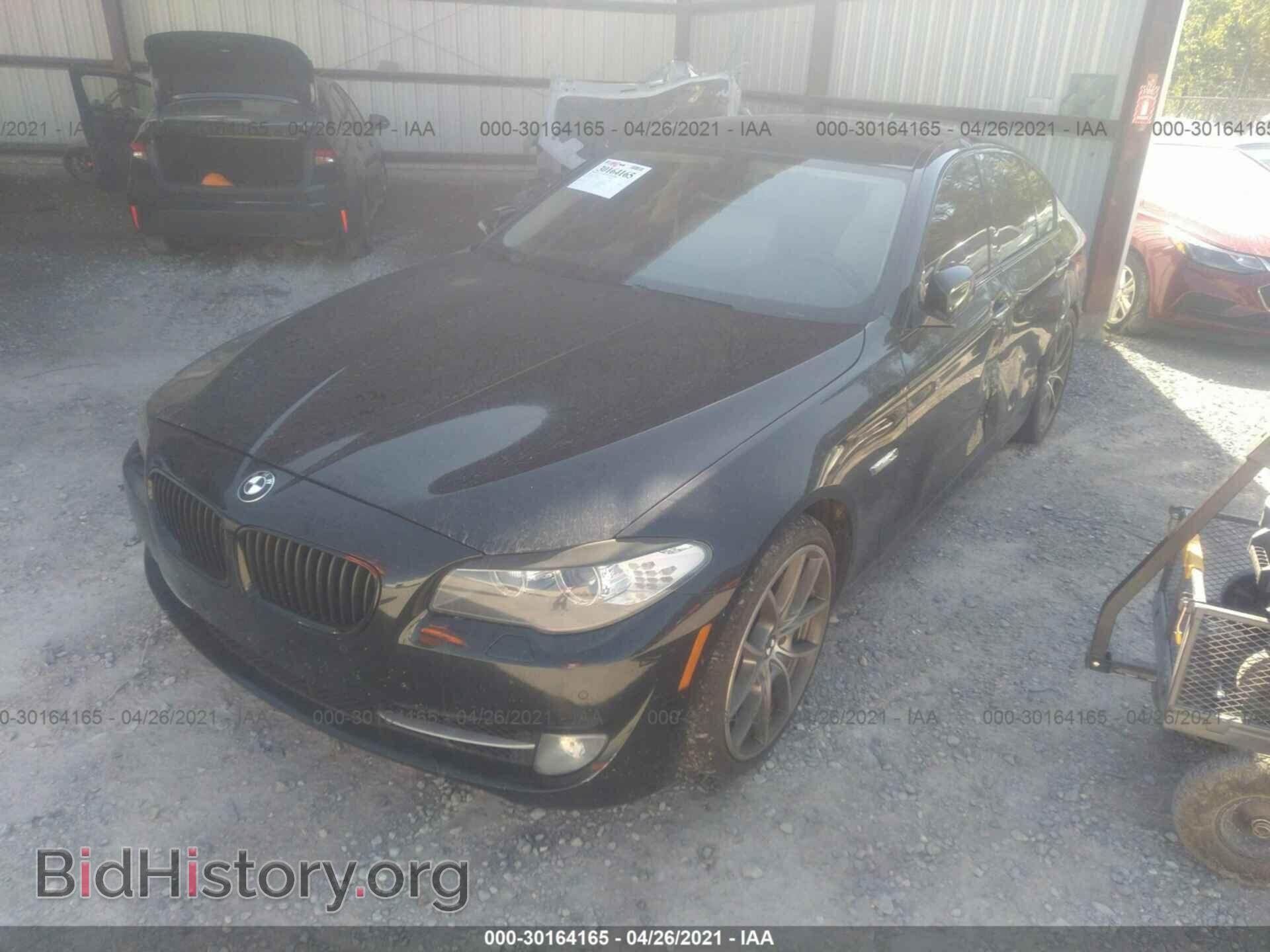 2011 BMW 5 SERIES - VIN: WBAFR9C57BC618250 - Фото 2