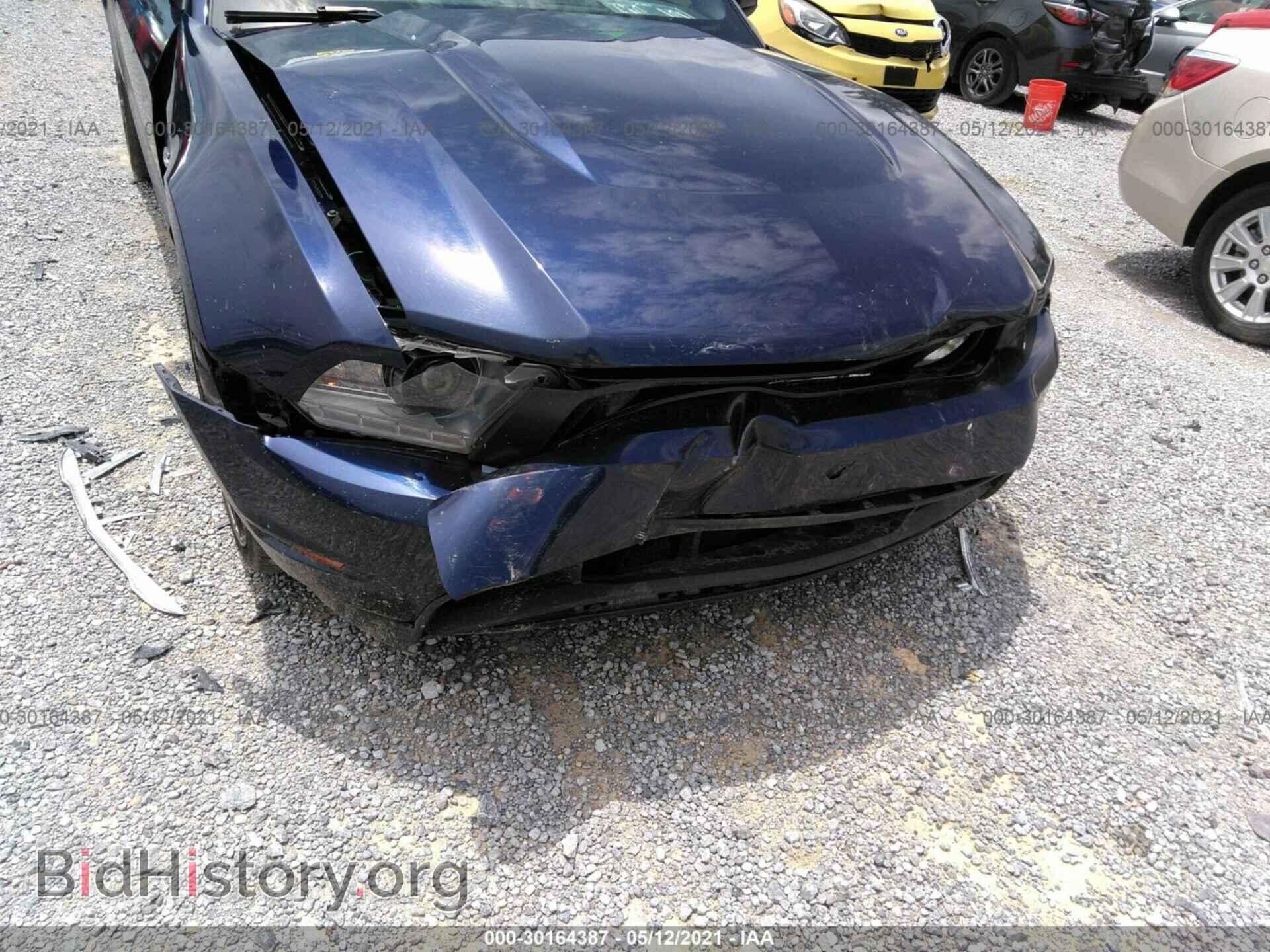 2011 FORD MUSTANG - VIN: 1ZVBP8FF8B5135423 - Фото 6