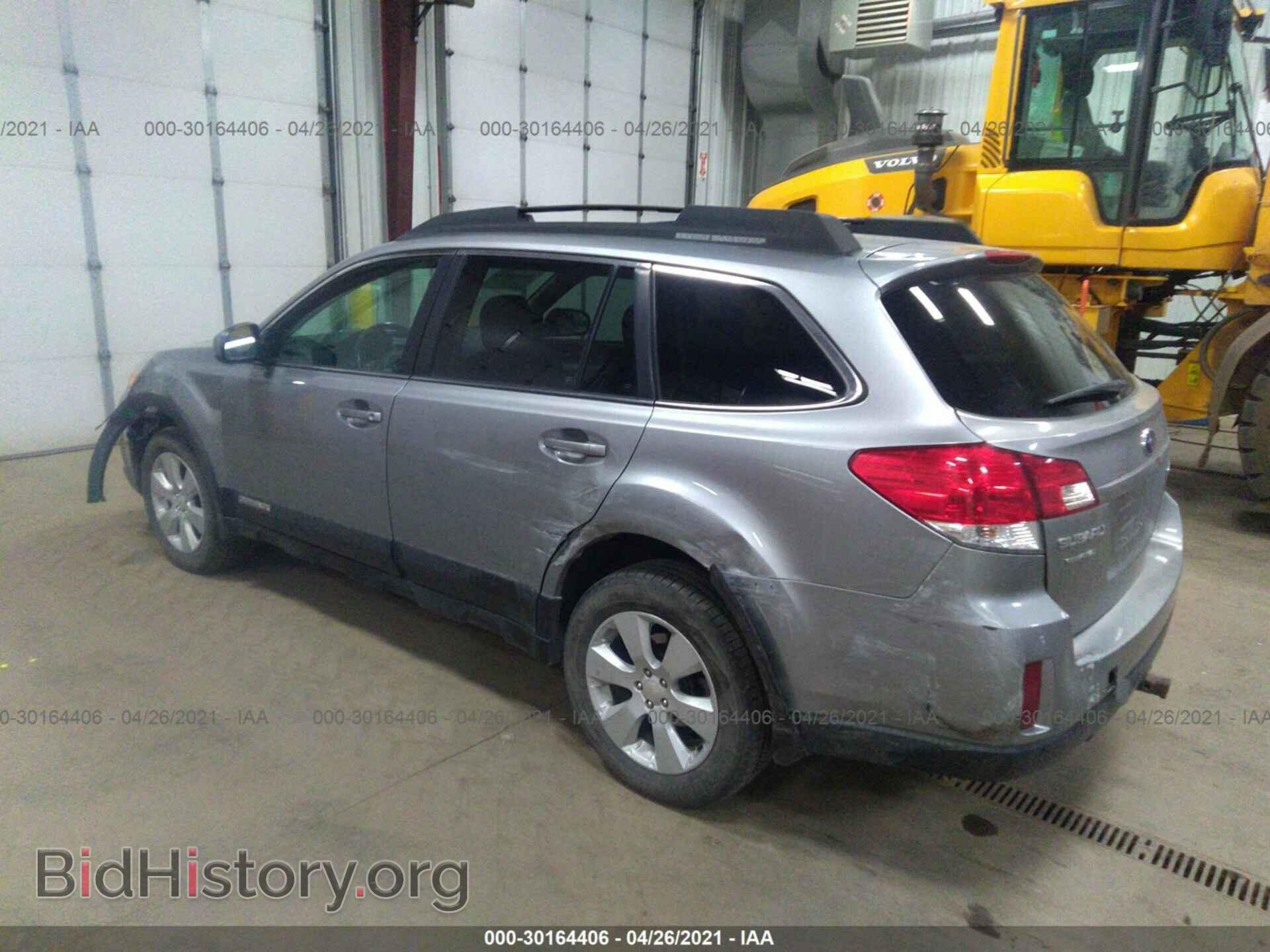 2011 SUBARU OUTBACK - VIN: 4S4BRCCC8B3405963 - Photo 3