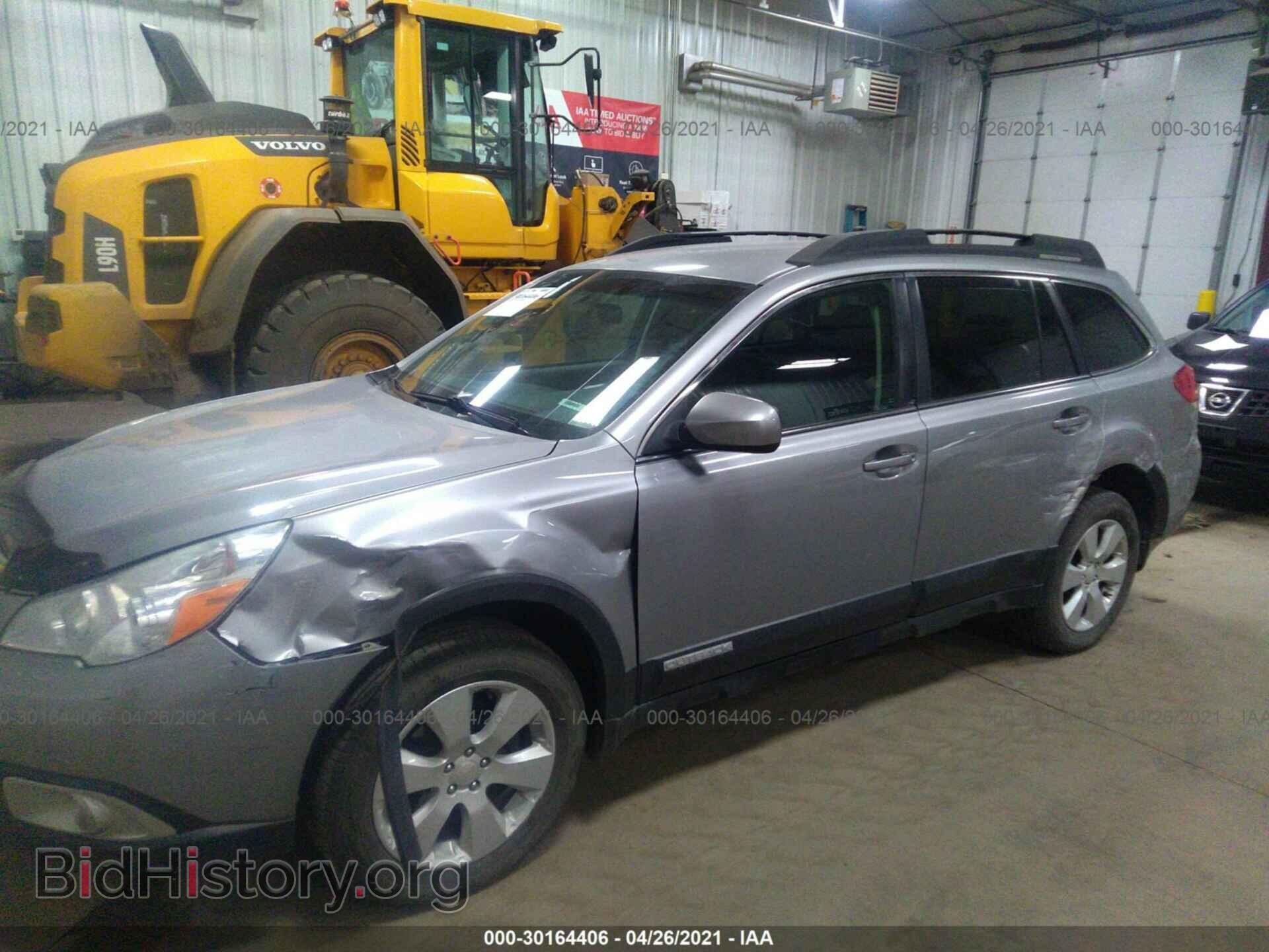 2011 SUBARU OUTBACK - VIN: 4S4BRCCC8B3405963 - Photo 6