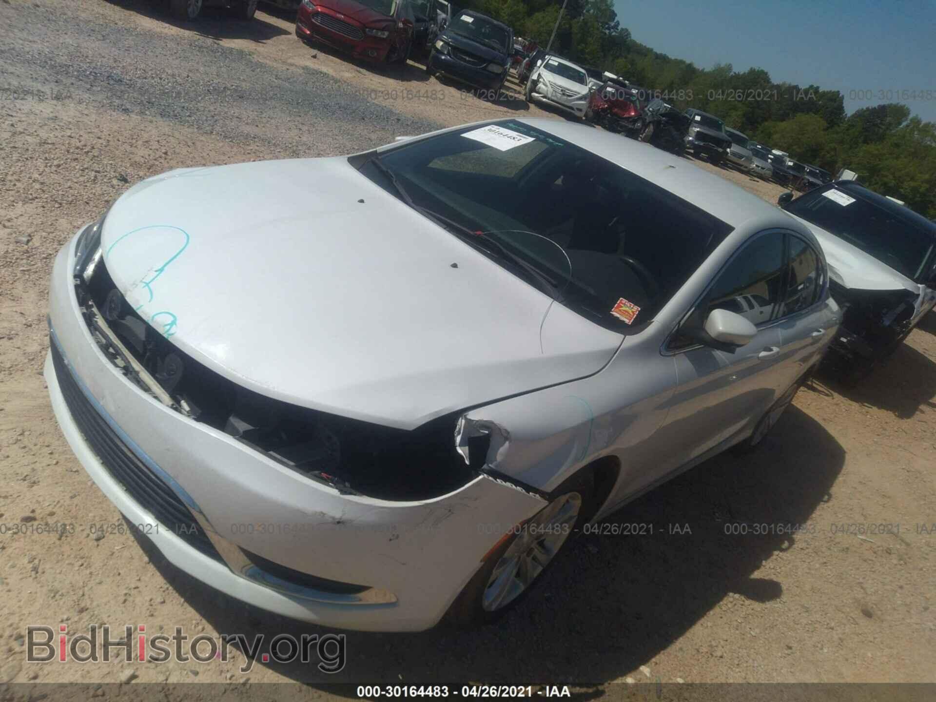 2015 CHRYSLER 200 - VIN: 1C3CCCAB0FN726303 - Фото 2