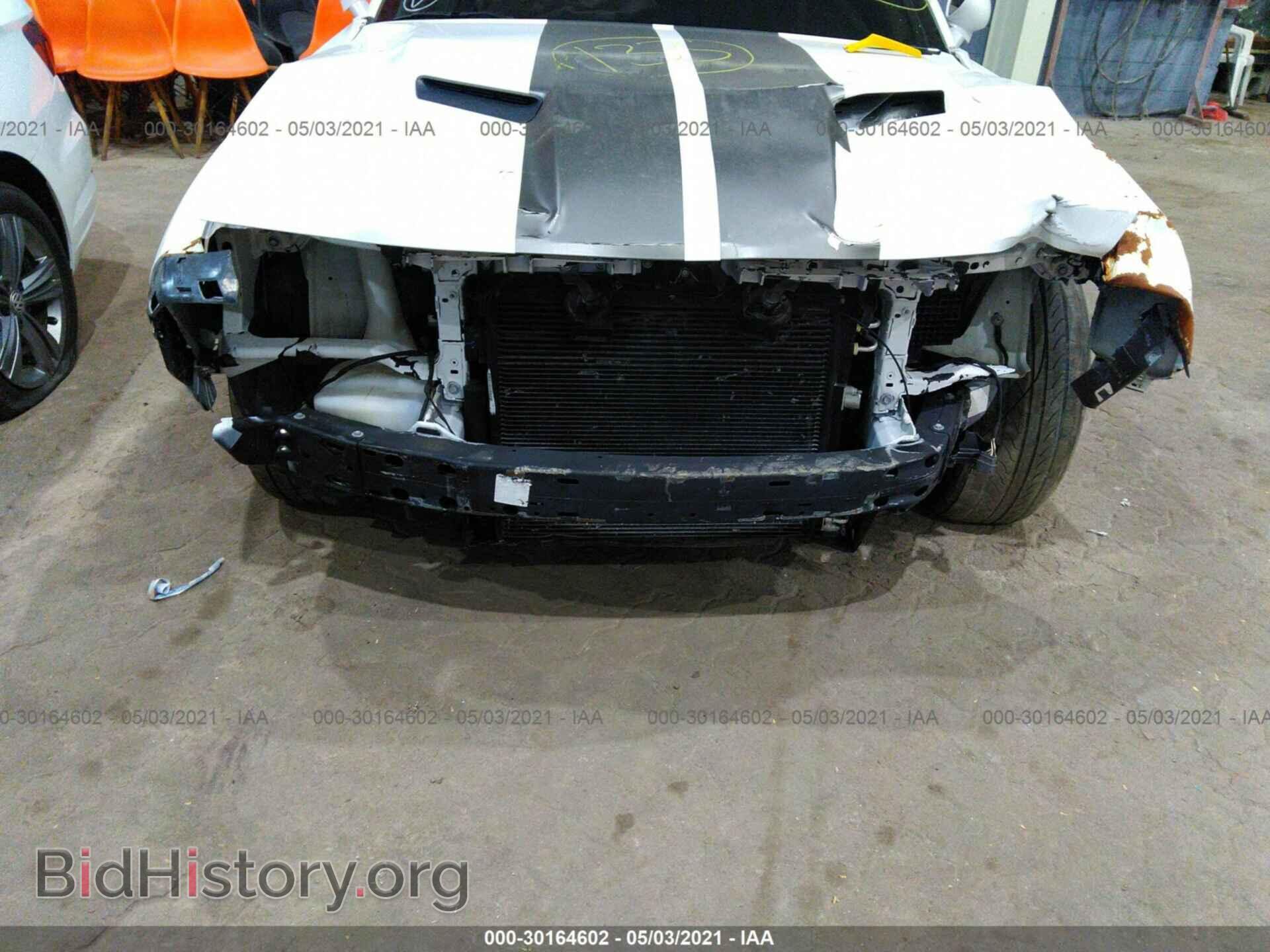 2017 DODGE CHALLENGER - VIN: 2C3CDZBT2HH656404 - Photo 6