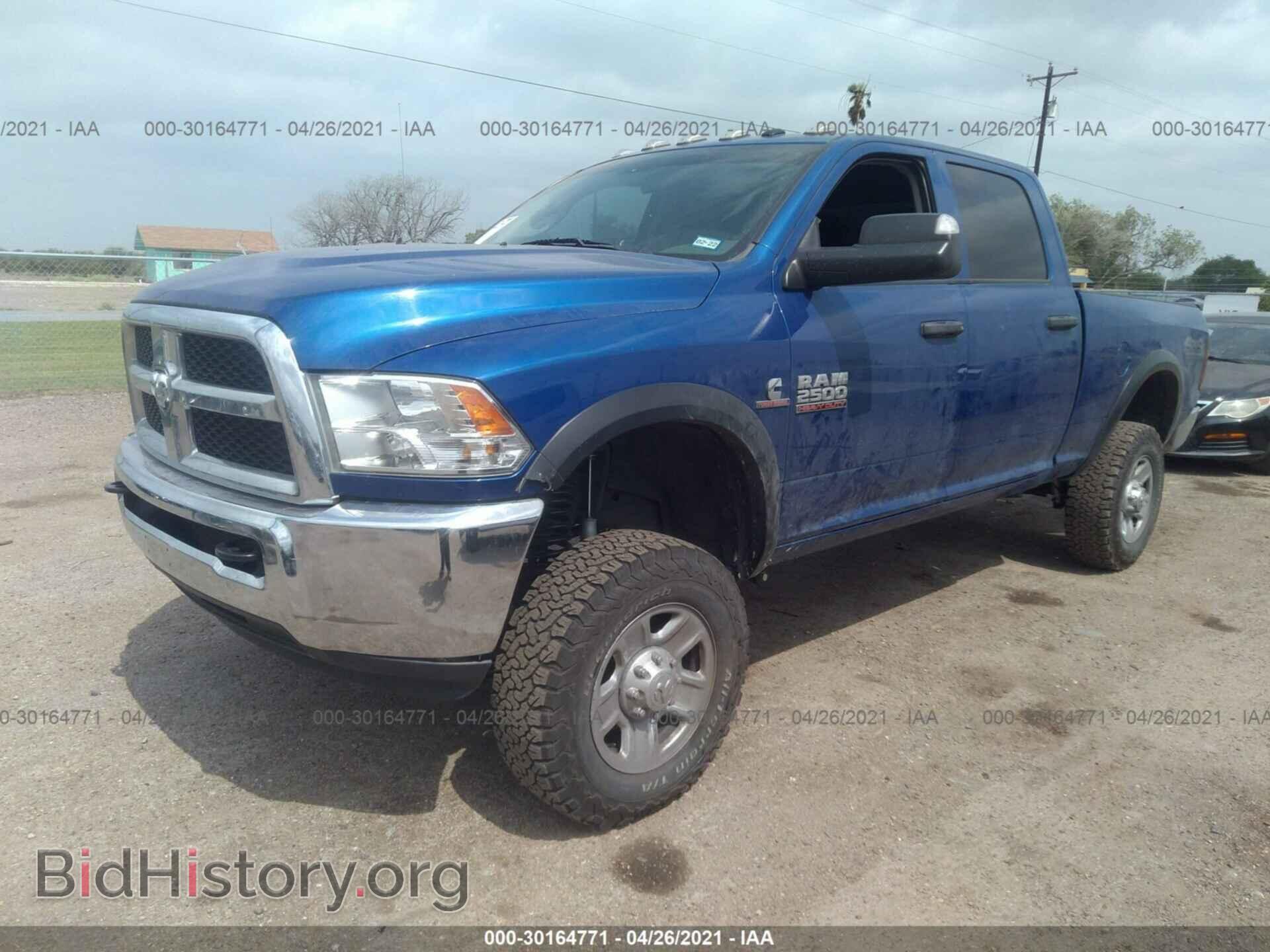 2018 RAM 2500 - VIN: 3C6UR5CL2JG379971 - Фото 2