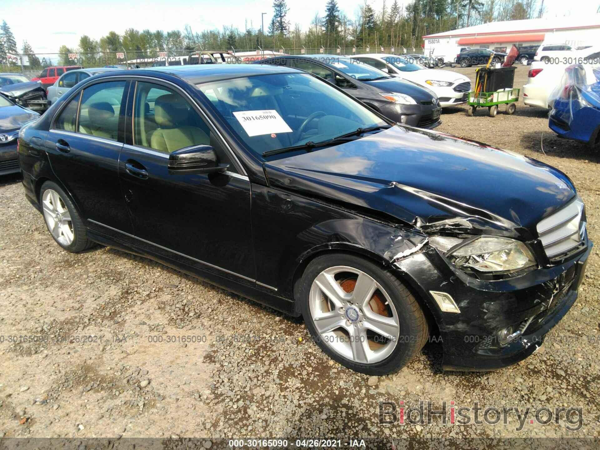 Photo WDDGF8BBXAF438233 - MERCEDES-BENZ C-CLASS 2010