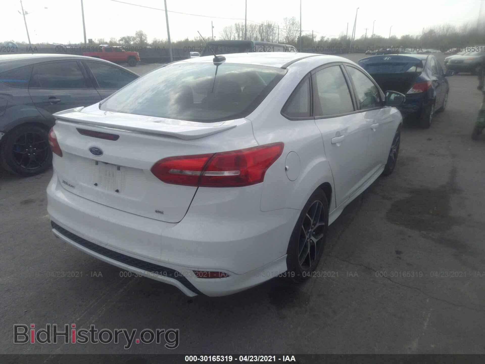 2016 FORD FOCUS - VIN: 1FADP3F2XGL228268 - Photo 4