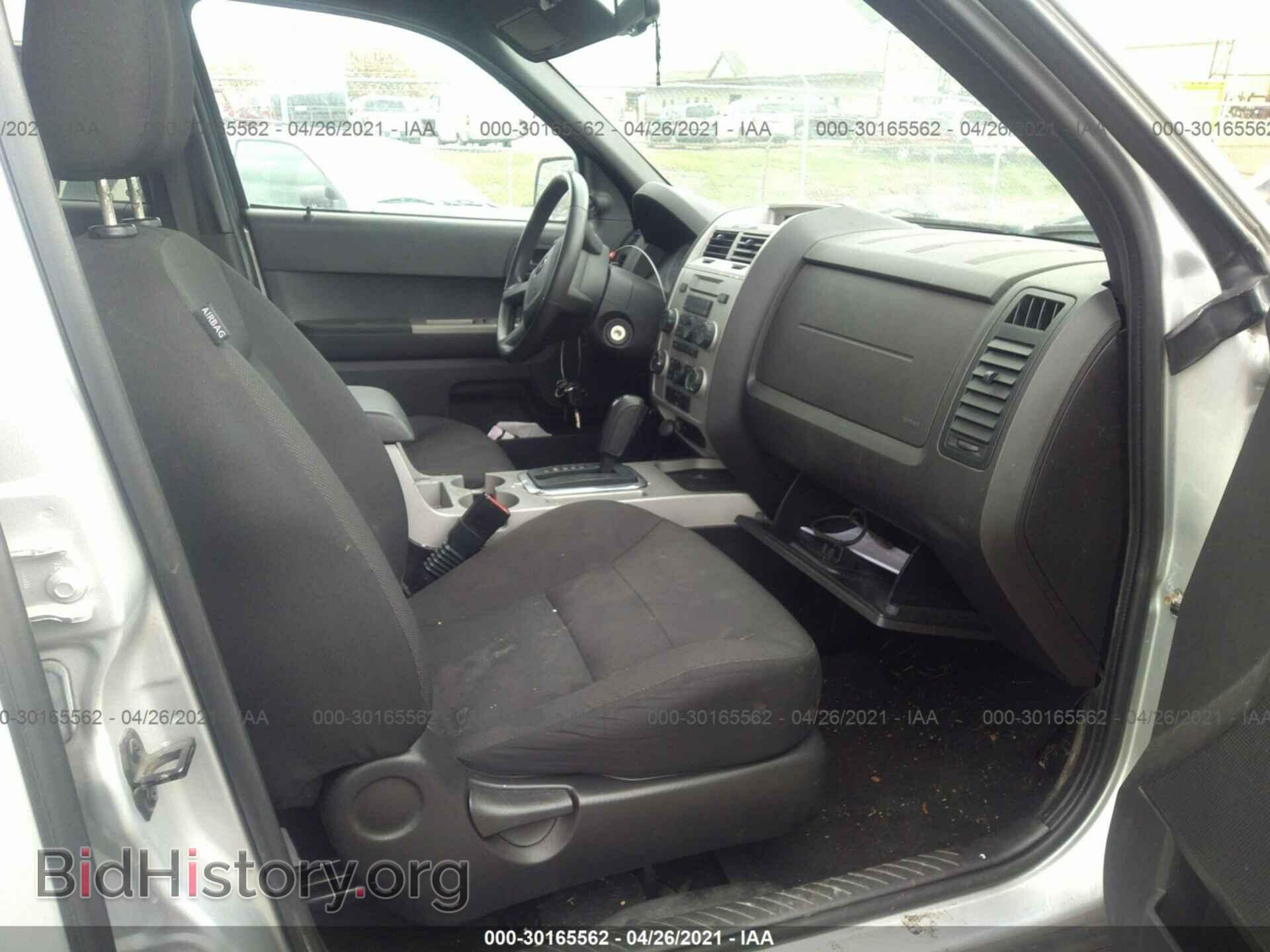 2008 FORD ESCAPE - VIN: 1FMCU03108KC81900 - Фото 5