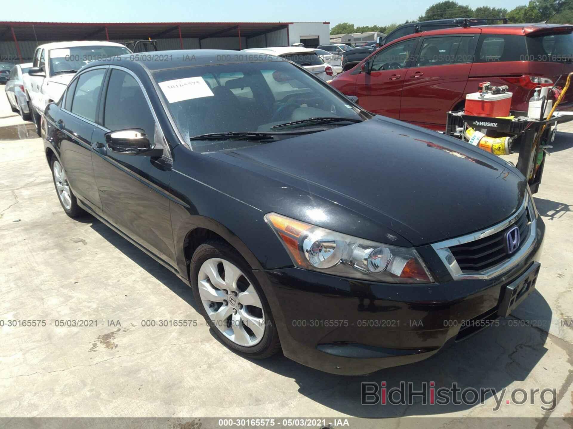 Photo 1HGCP2F78AA021118 - HONDA ACCORD SDN 2010