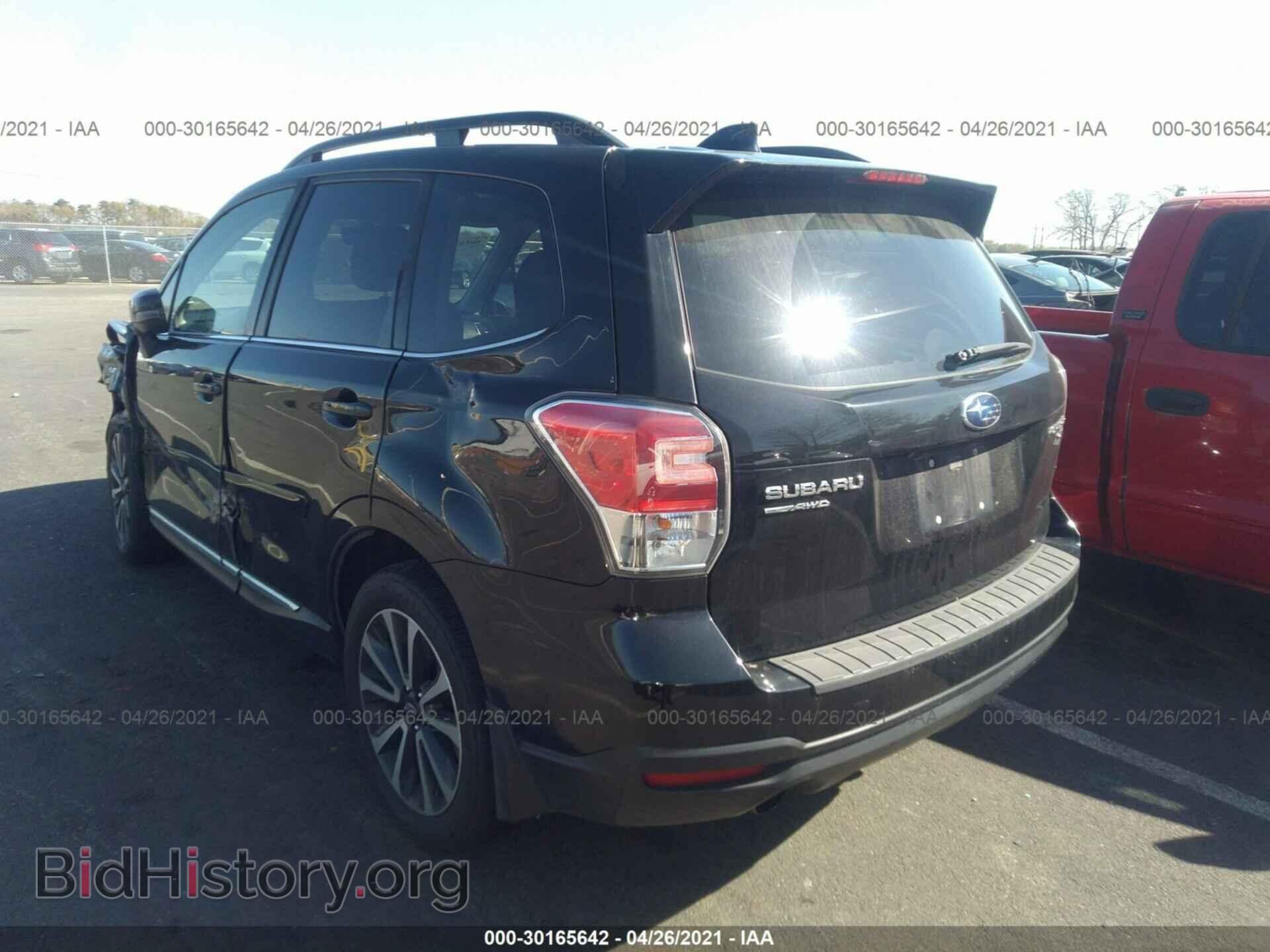 2017 SUBARU FORESTER - VIN: JF2SJGTC2HH448307 - Фото 3
