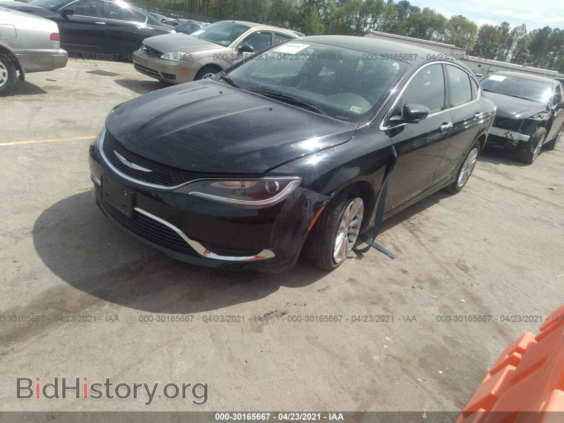 2015 CHRYSLER 200 - VIN: 1C3CCCAB0FN570988 - Фото 2