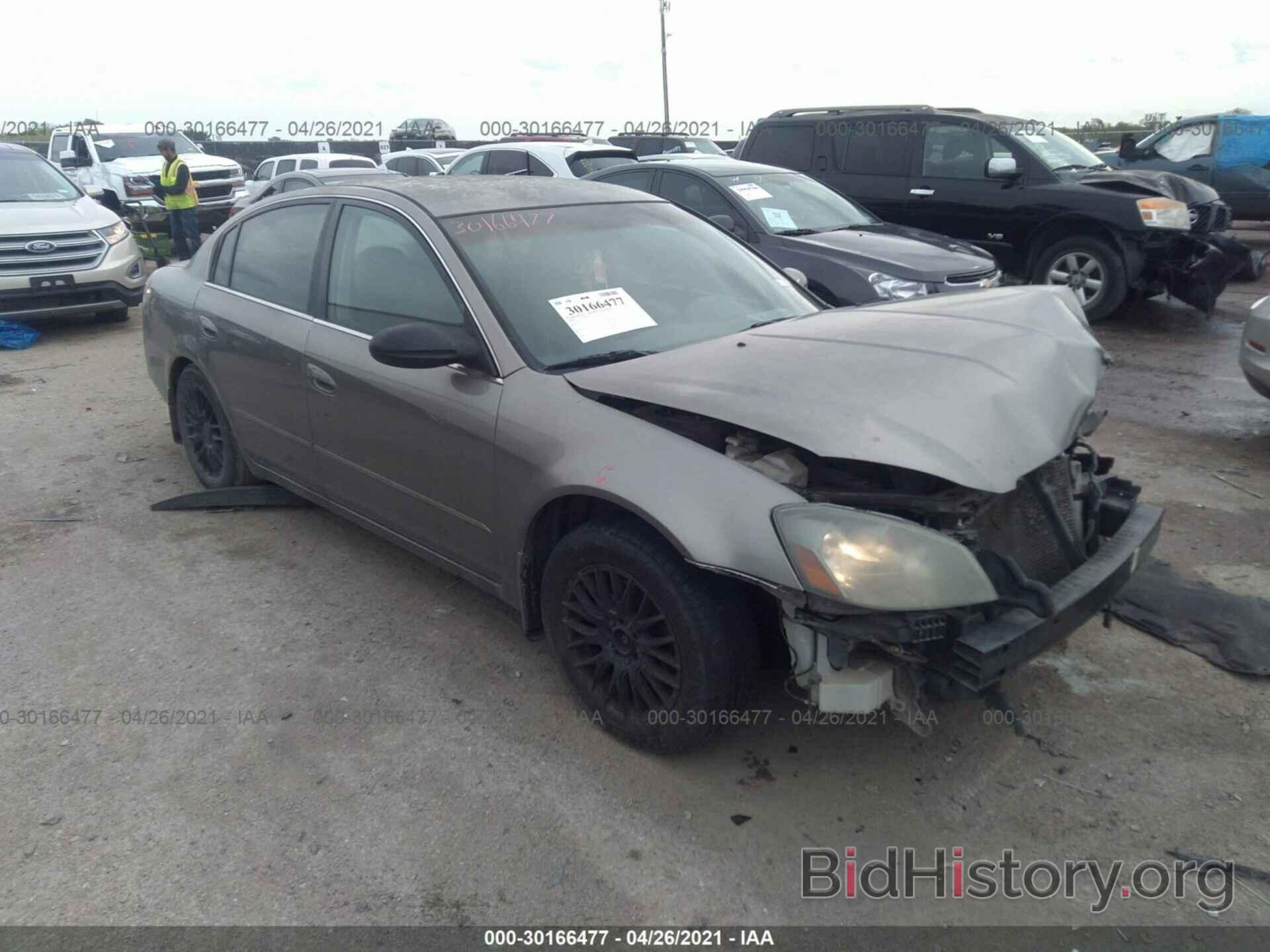 Photo 1N4AL11D96N352742 - NISSAN ALTIMA 2006