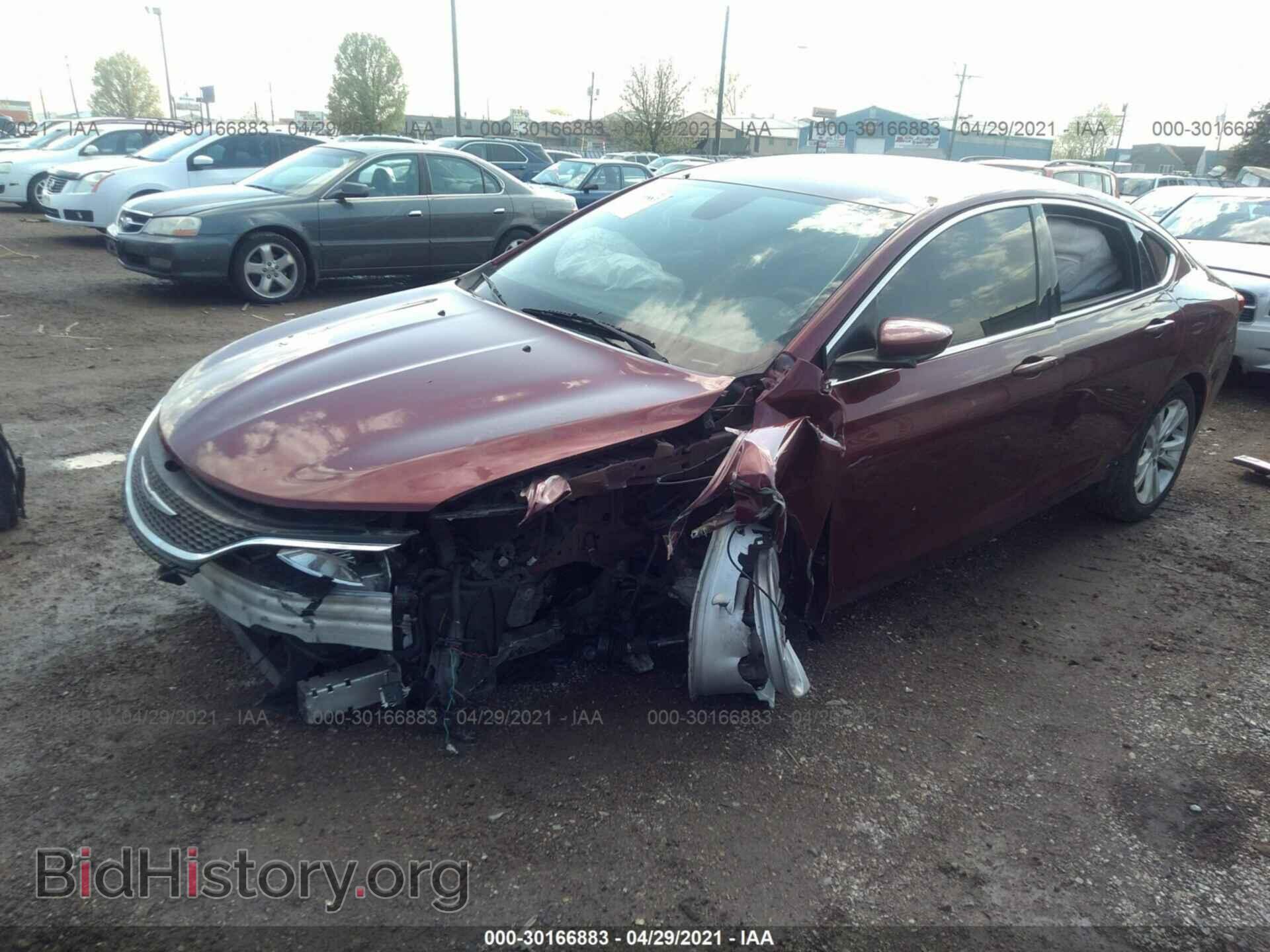 2015 CHRYSLER 200 - VIN: 1C3CCCABXFN579231 - Фото 2