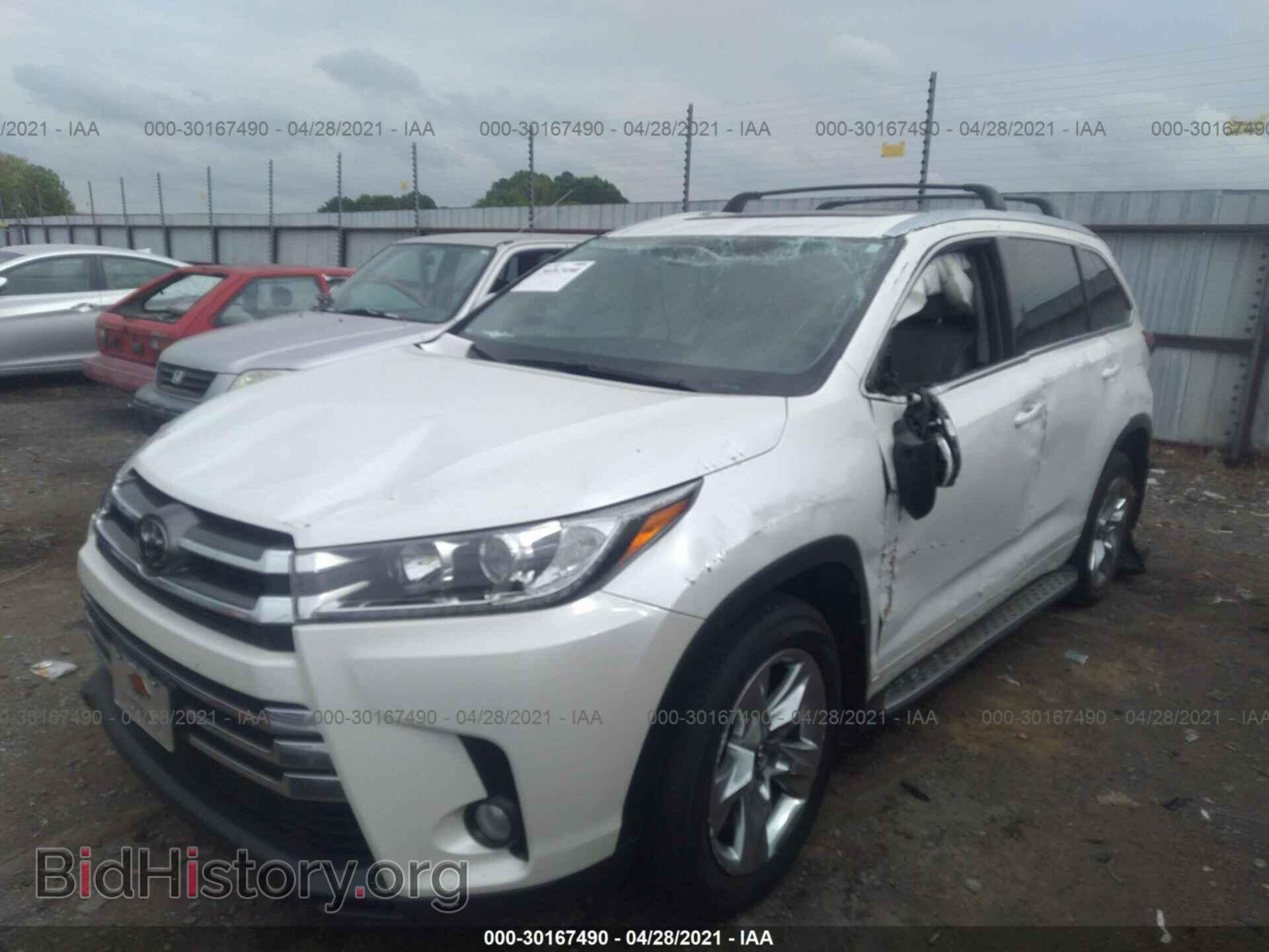 2017 TOYOTA HIGHLANDER - VIN: 5TDYZRFH1HS223473 - Фото 2