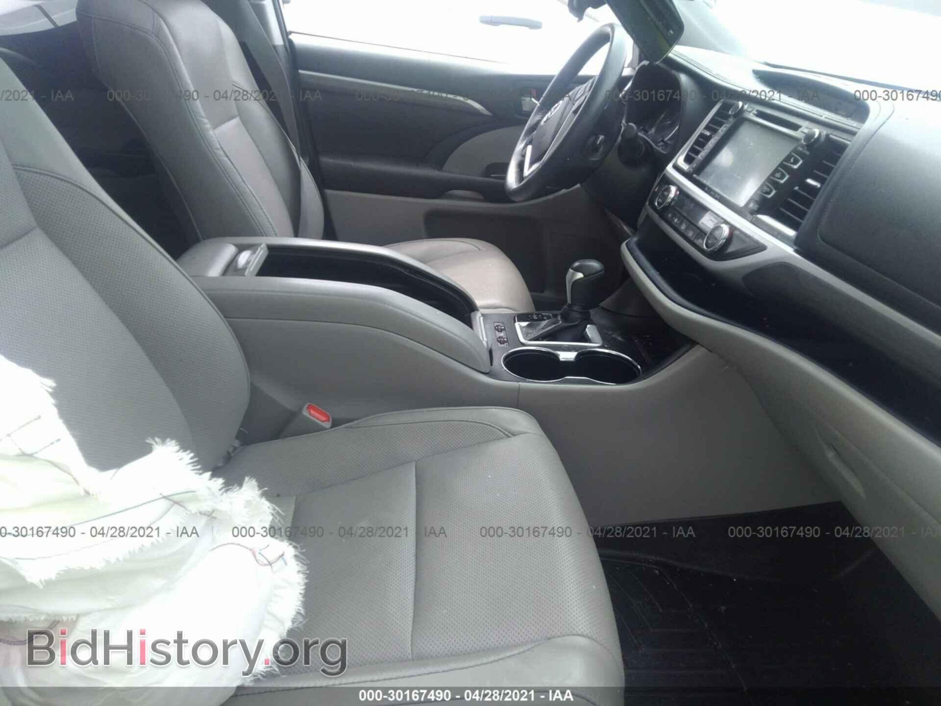 2017 TOYOTA HIGHLANDER - VIN: 5TDYZRFH1HS223473 - Фото 5