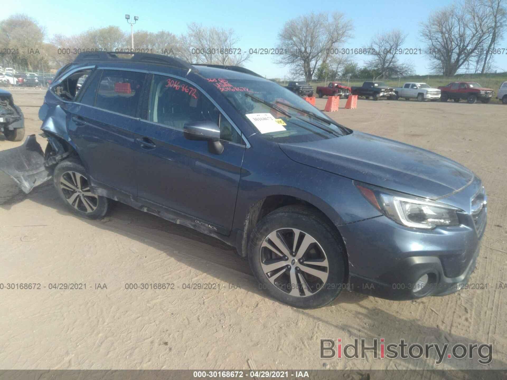 Photo 4S4BSAKC9J3360170 - SUBARU OUTBACK 2018