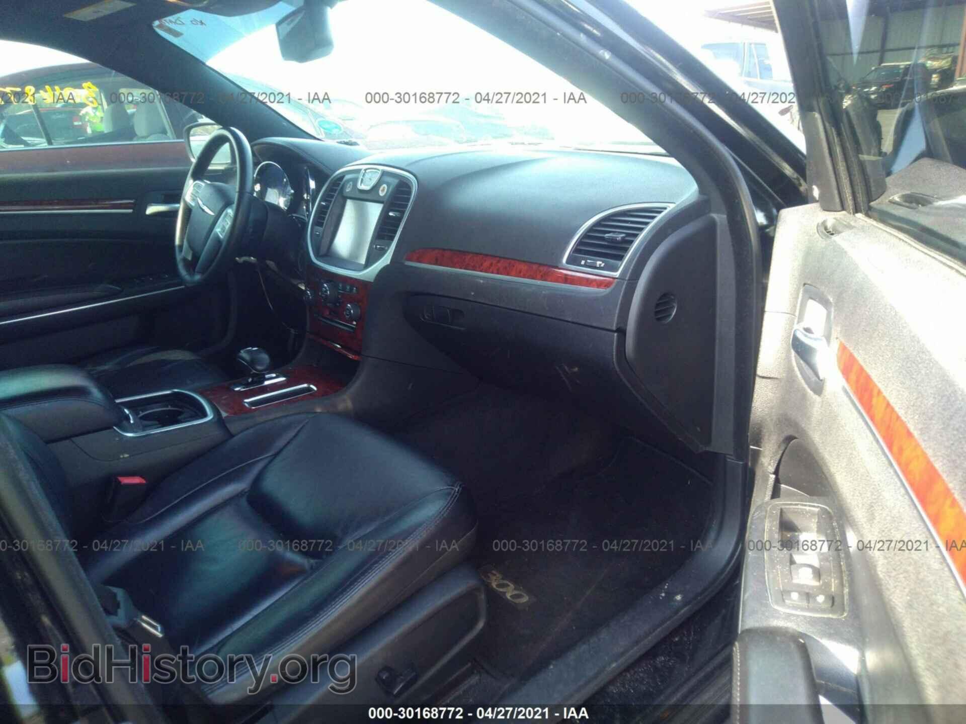 2012 CHRYSLER 300 - VIN: 2C3CCACG3CH250744 - Фото 5