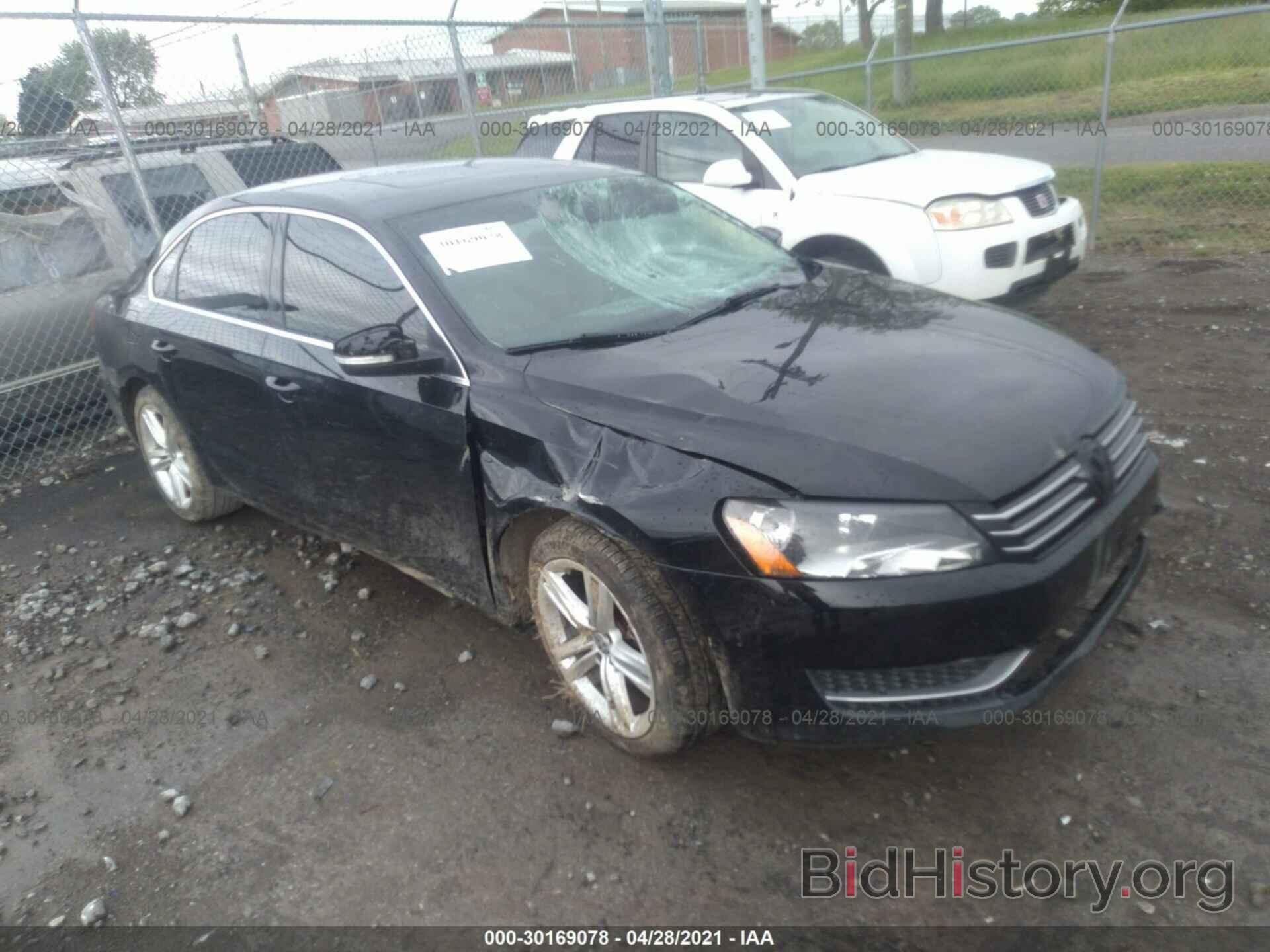 Photo 1VWBS7A39EC047972 - VOLKSWAGEN PASSAT 2014