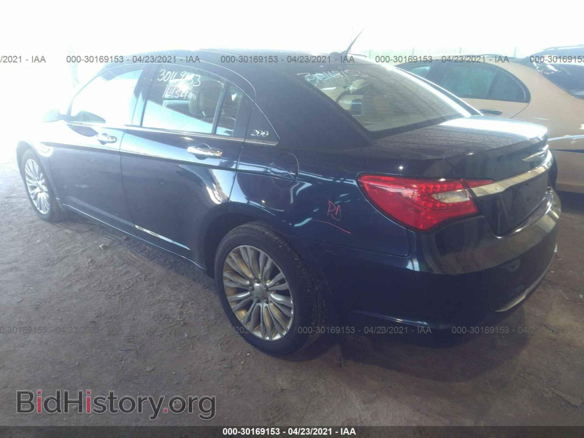 2012 CHRYSLER 200 - VIN: 1C3CCBCB1CN116994 - Фото 3