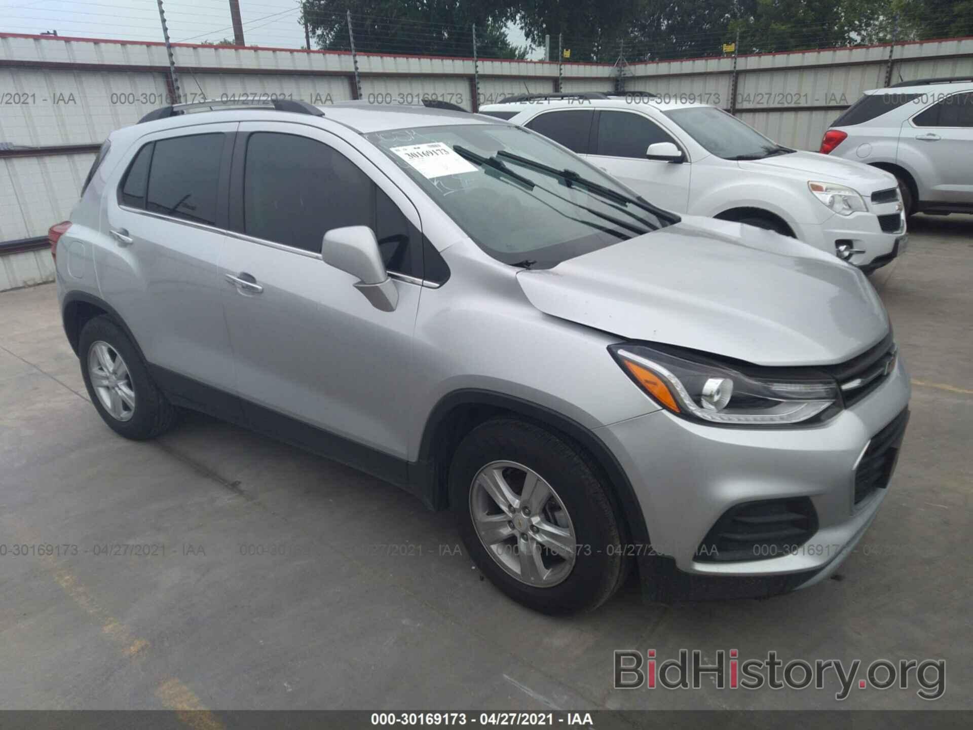 Photo KL7CJLSBXJB693267 - CHEVROLET TRAX 2018