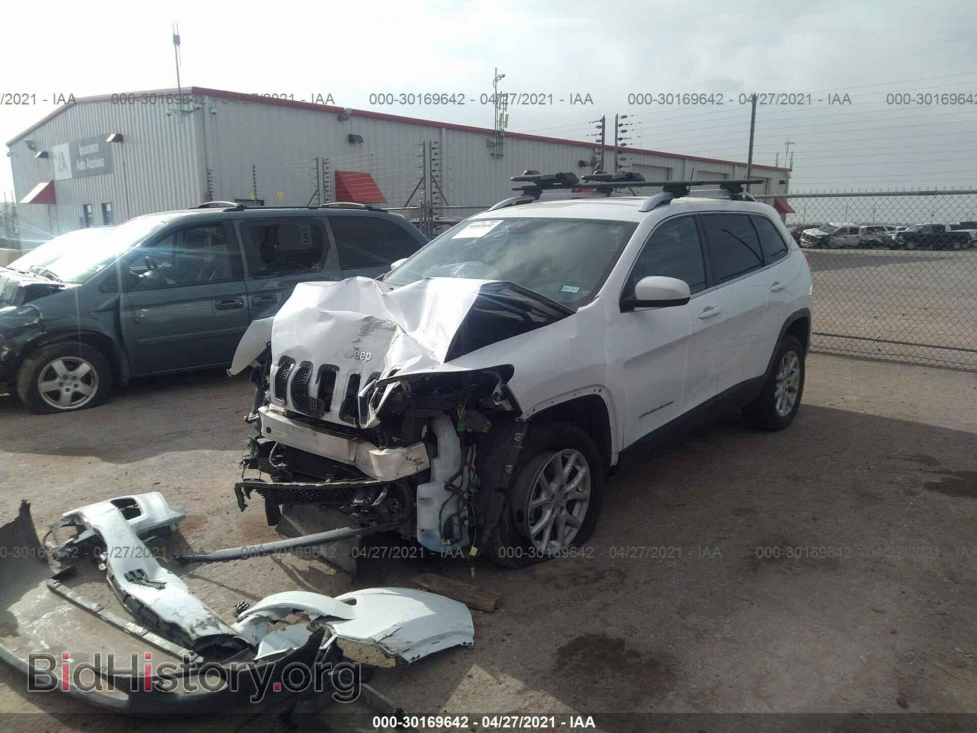 2016 JEEP CHEROKEE - VIN: 1C4PJLCS2GW320194 - Фото 2